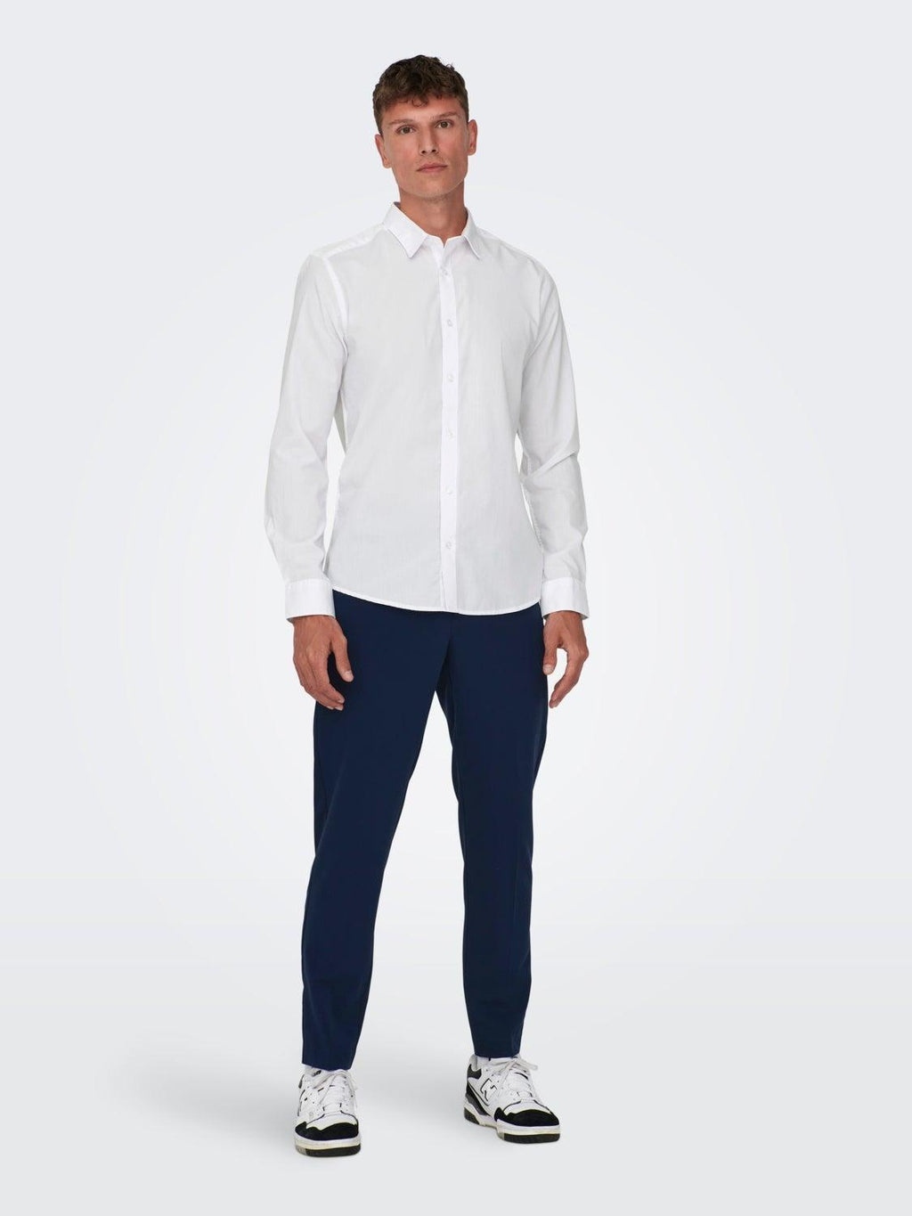 22015472/White ONLY&SONS