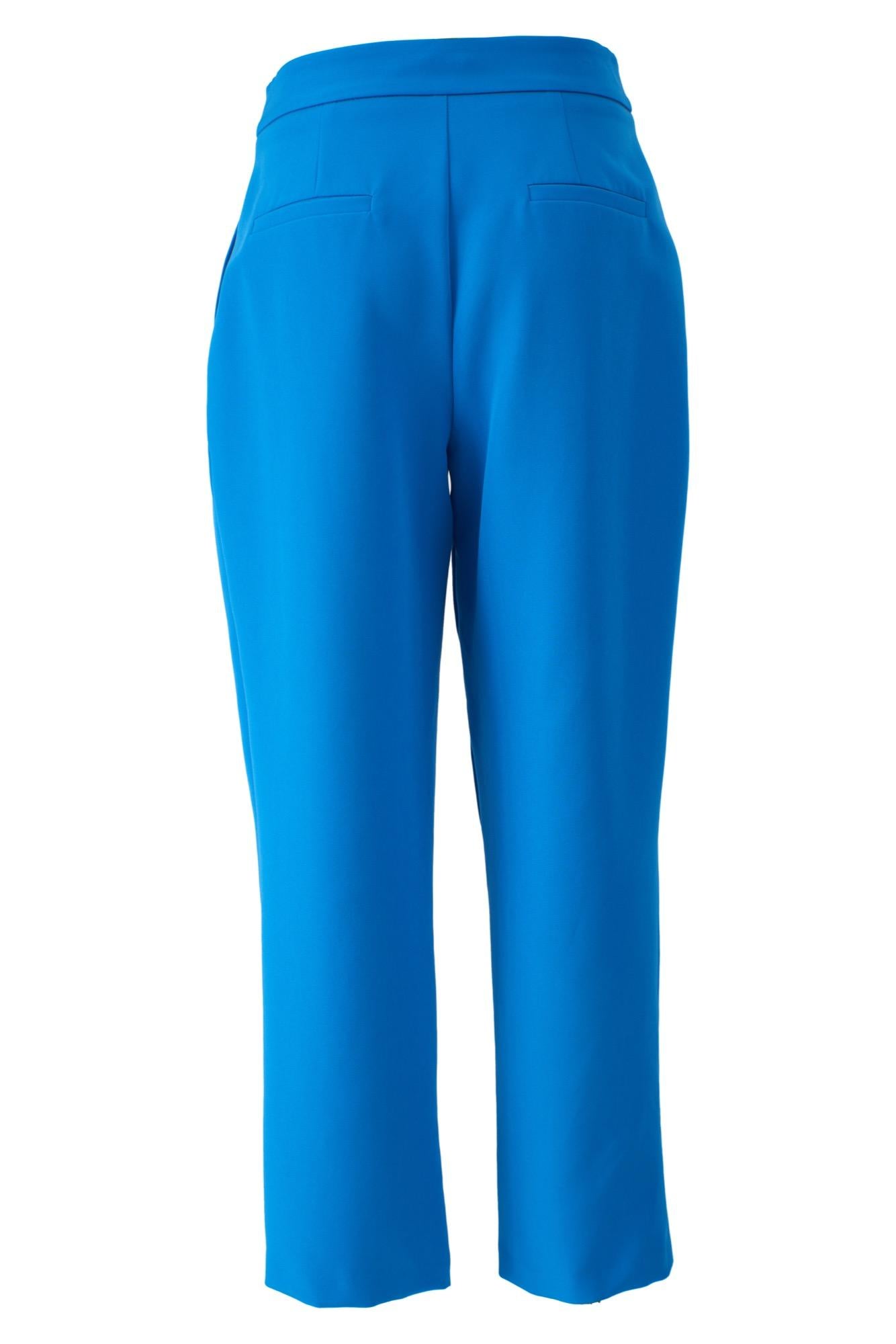 P350 CH00/0743 YES ZEE