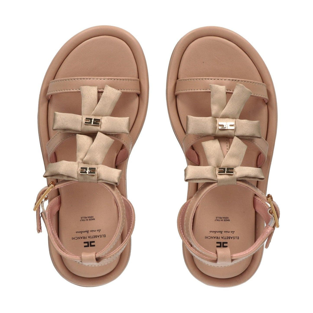 SANDAL 
