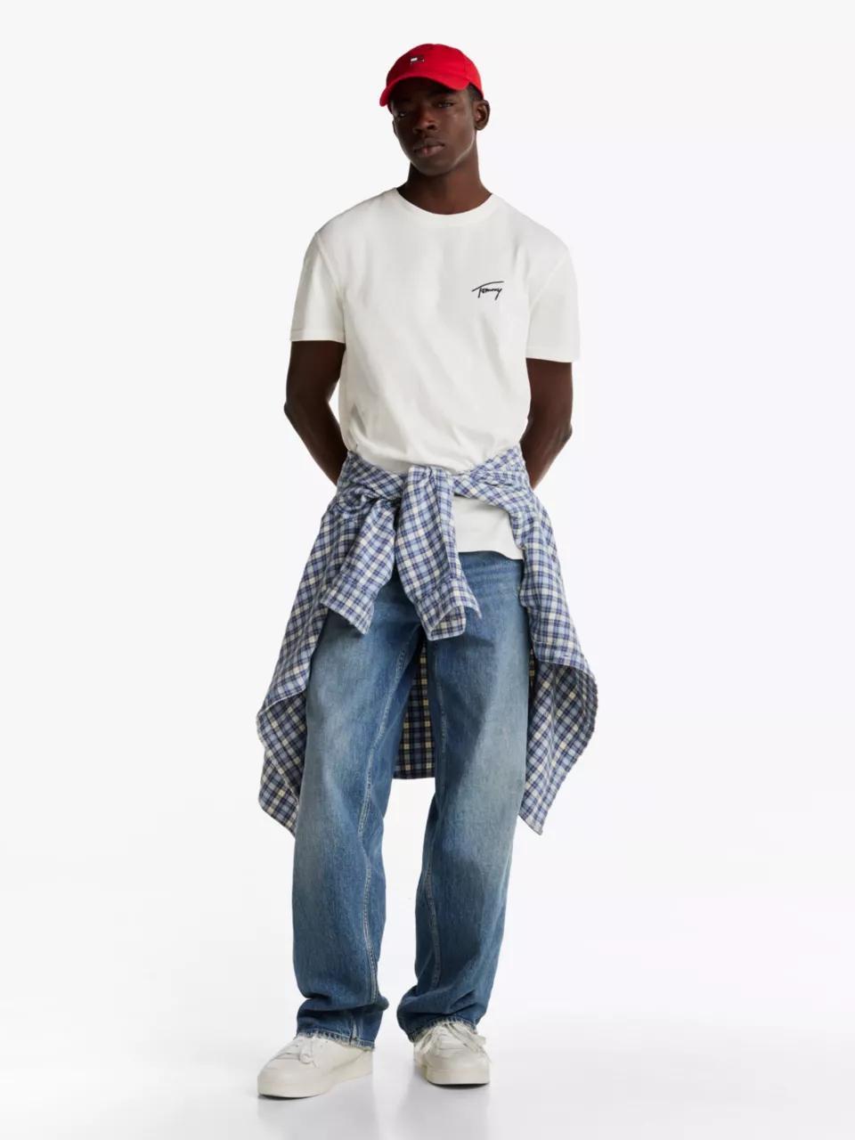 TJM REG SIGNATURE TE DM0DM21140/YBL TOMMY JEANS