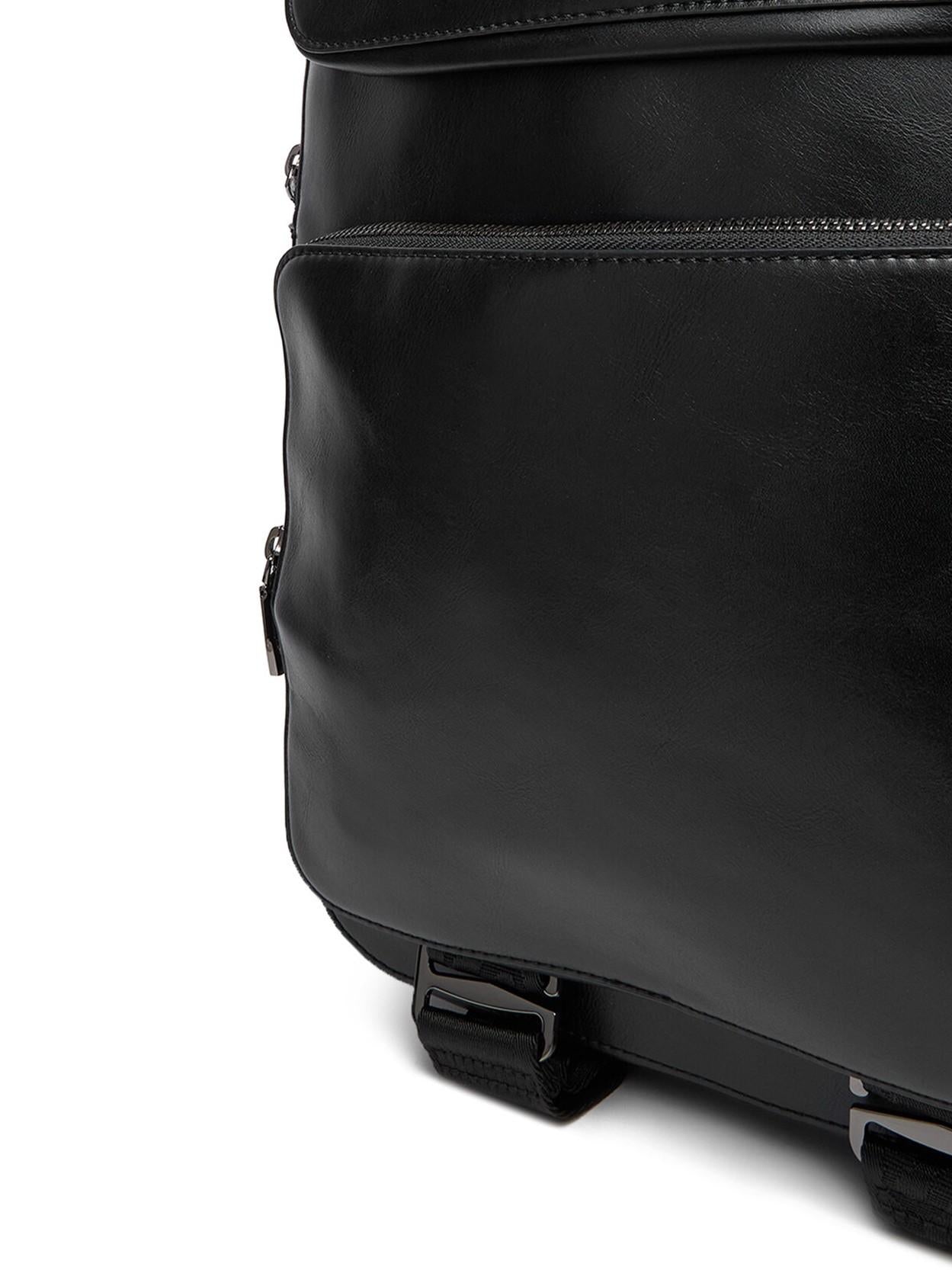 HMBOCAP5445/BLA GUESS