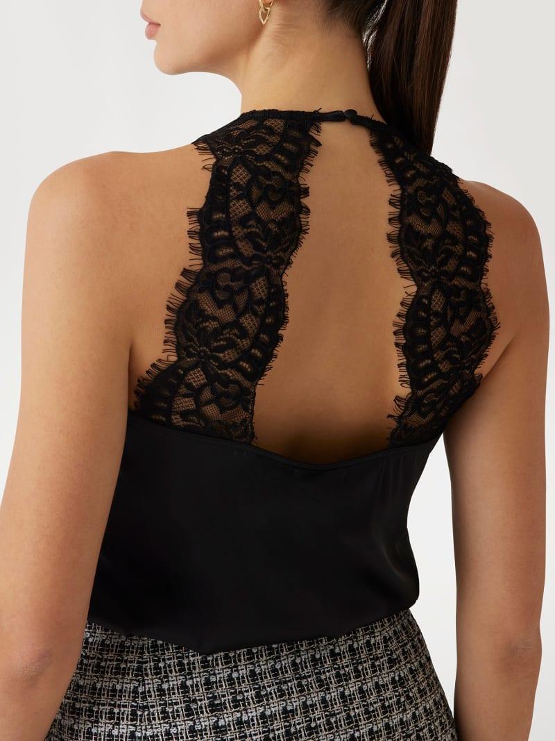 W5RH47WFQC2/JBLK GUESS