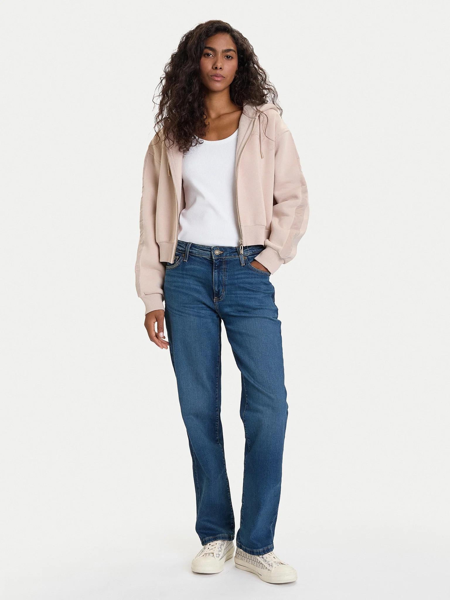 W5BA98D5RA3/GJVN GUESS