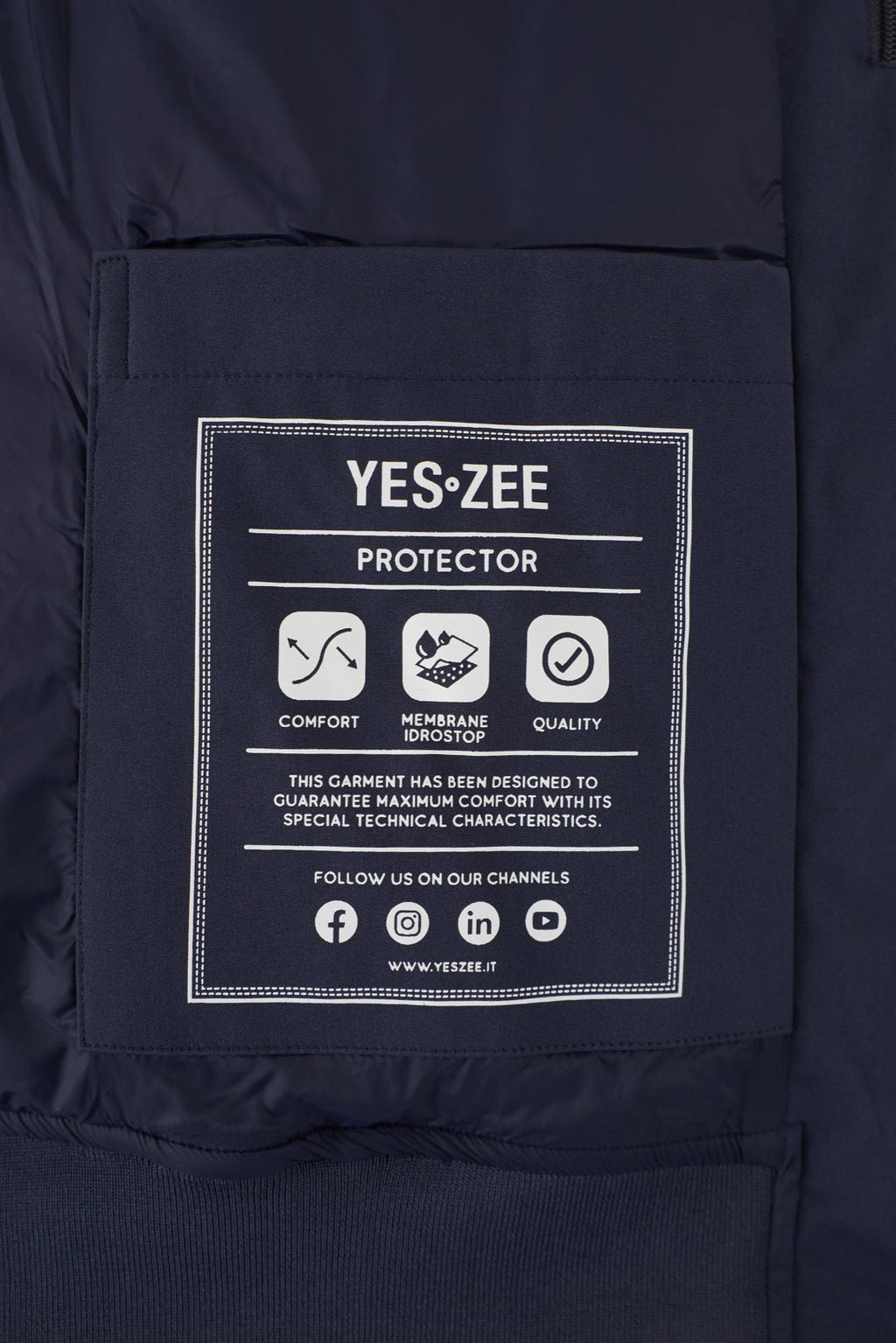 J517 QE00/0713 YES ZEE