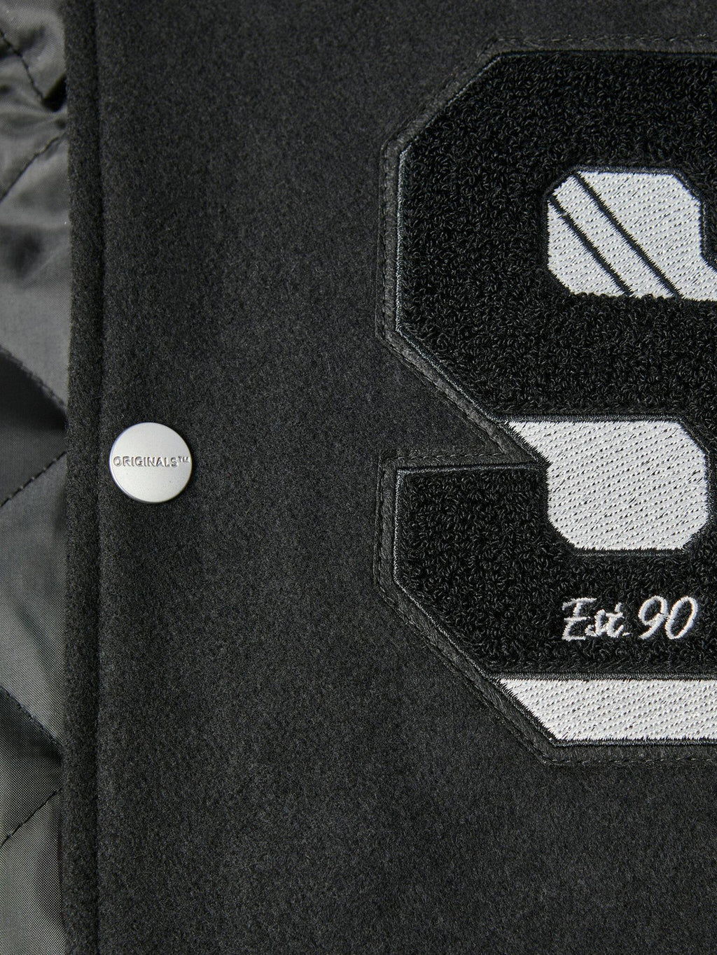 12260455/Black JACK AND JONES