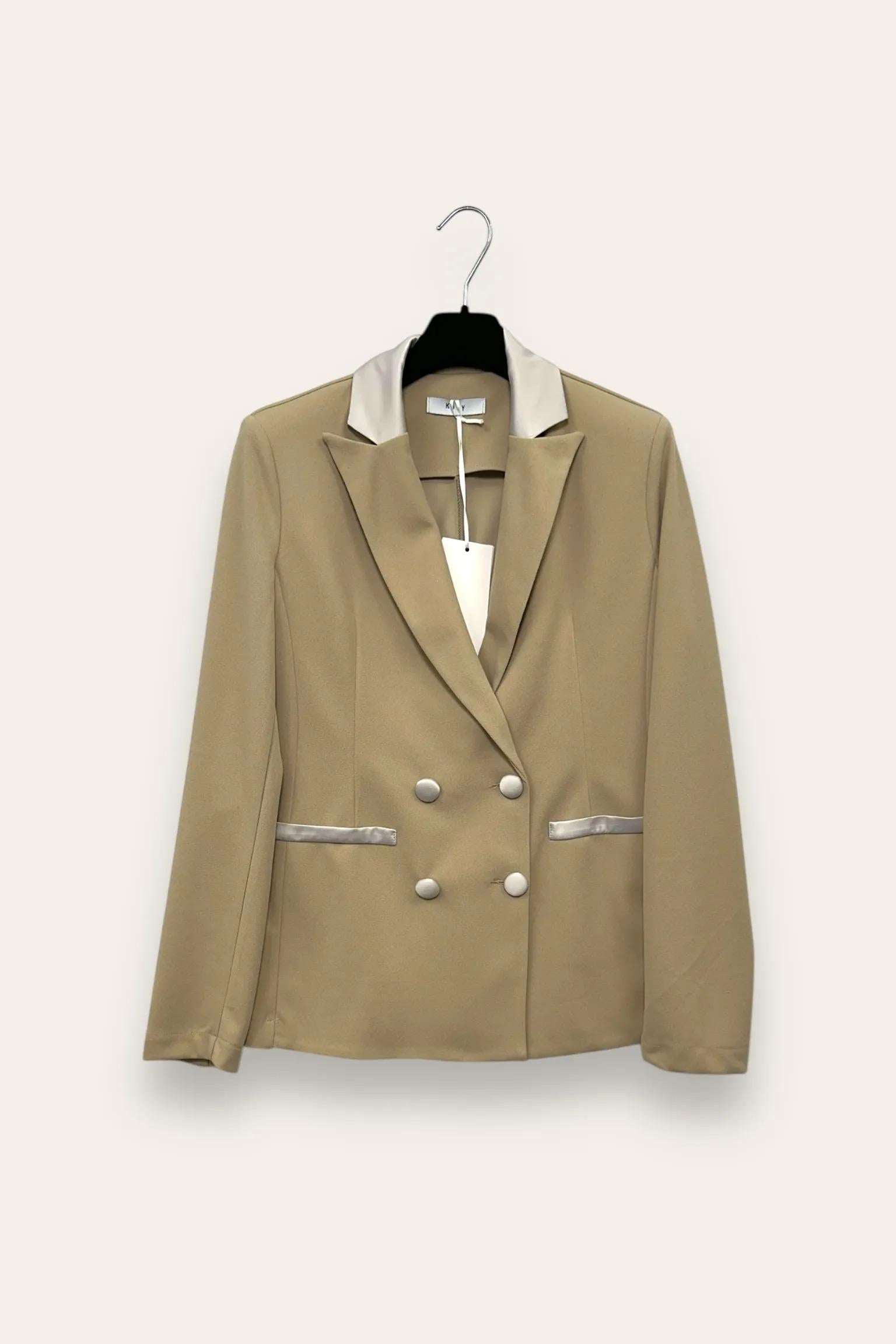 Giacca doppio petto con inserti in raso AM-10693-AM-8041/Beige LOVEme