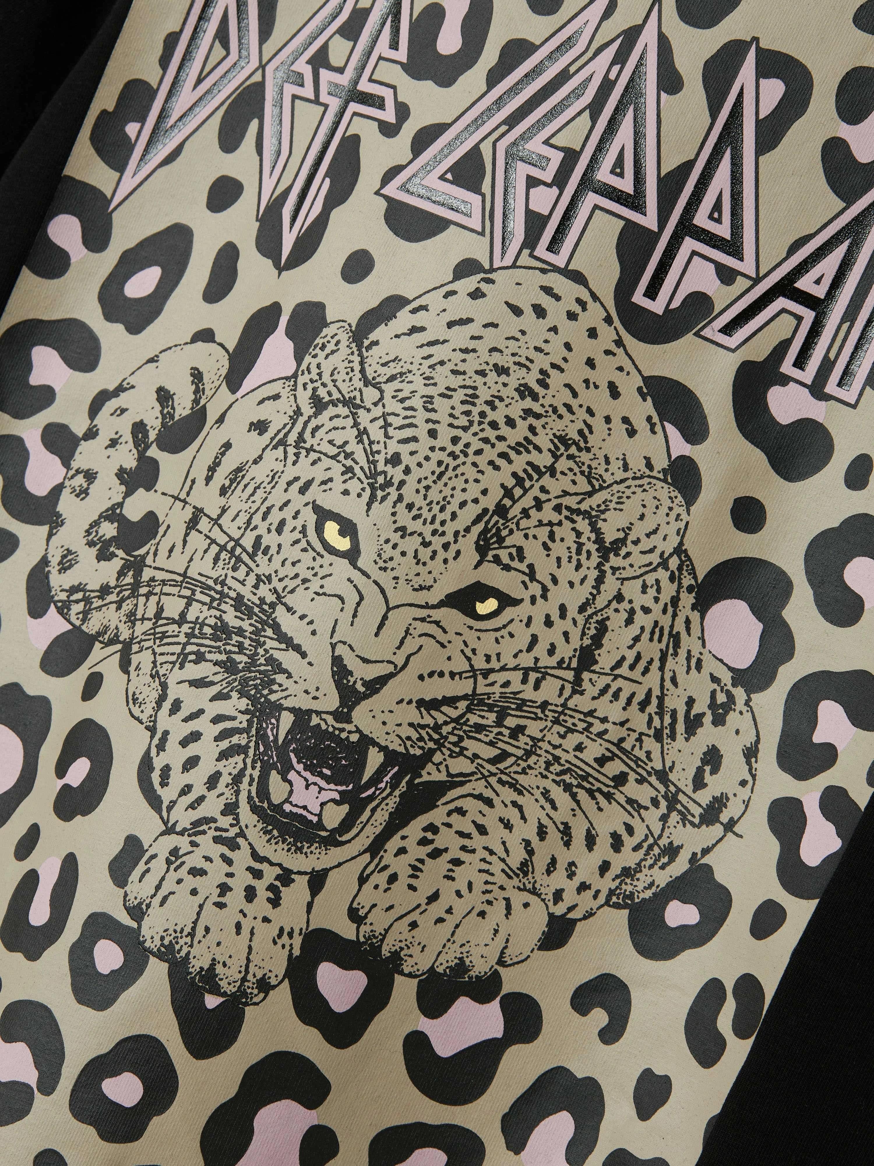 13247166/Black NAME.IT