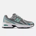 NEW BALANCE NEW BALANCE U740