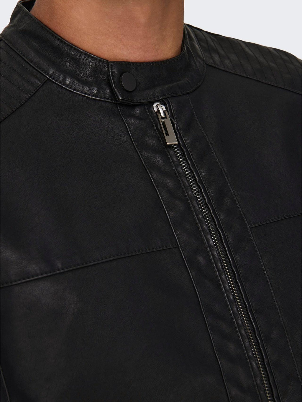 22012339/Black ONLY&SONS
