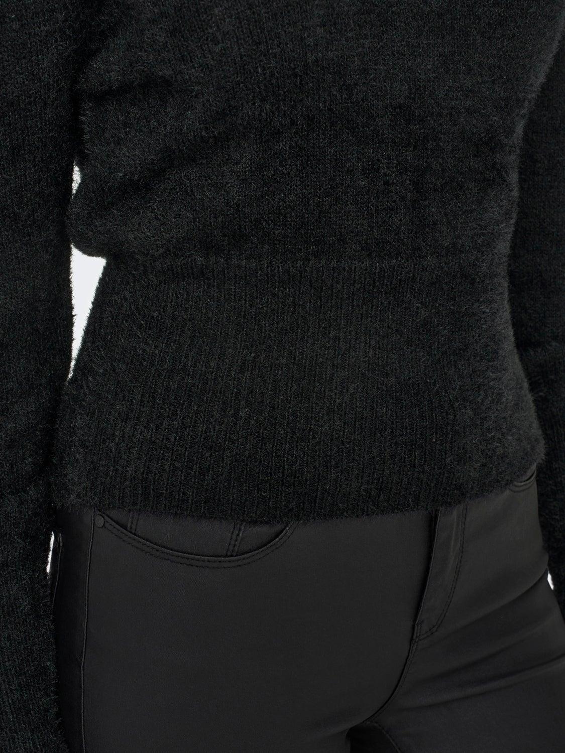 15260678/Black ONLY
