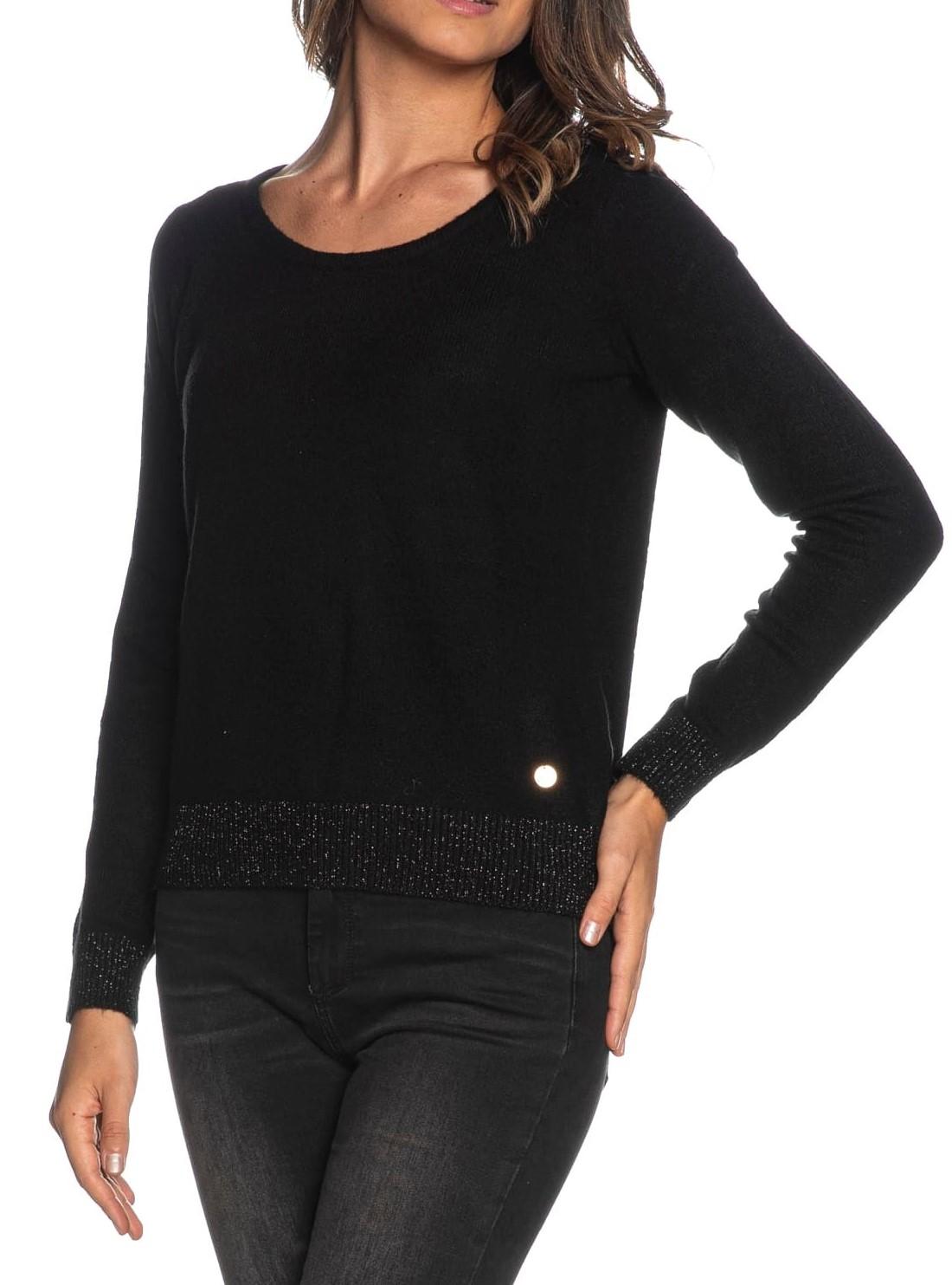 M058 BT00/0801 YES ZEE