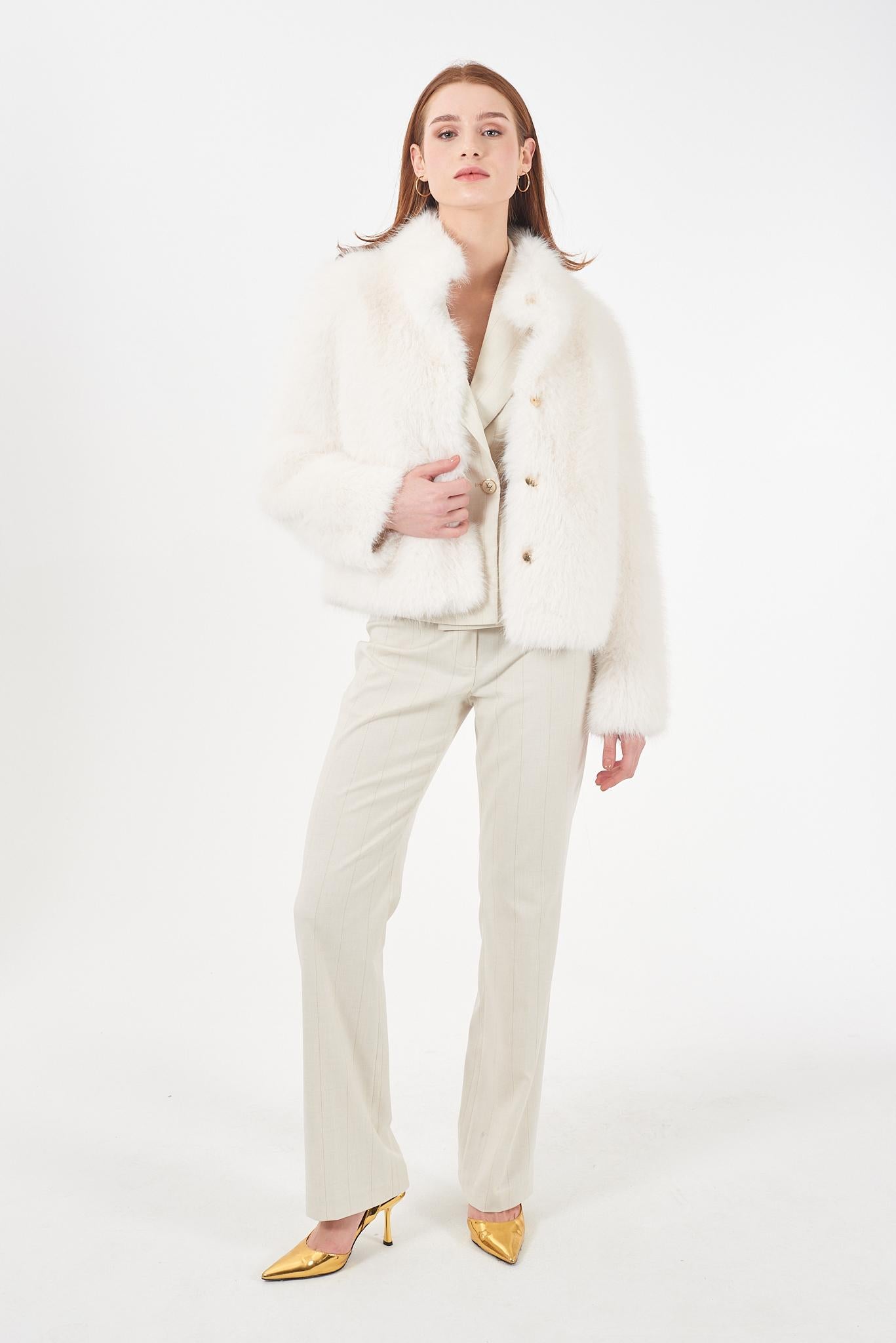 G004 KO00/0157 YES ZEE