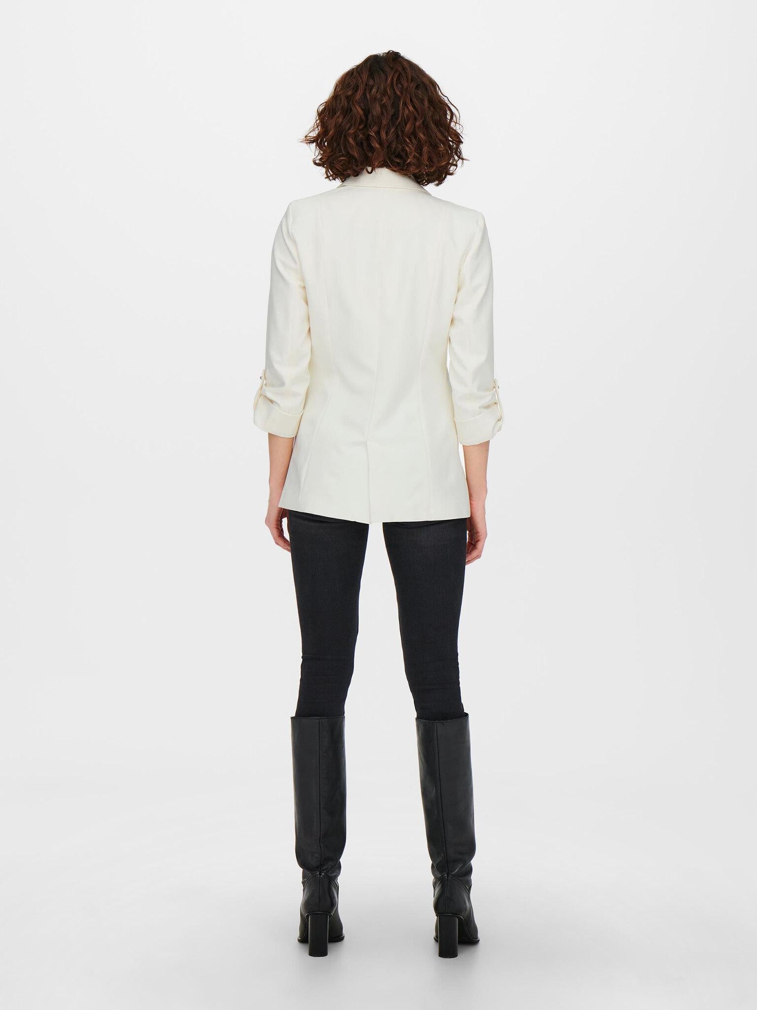 15218743/Cloud Dancer ONLY