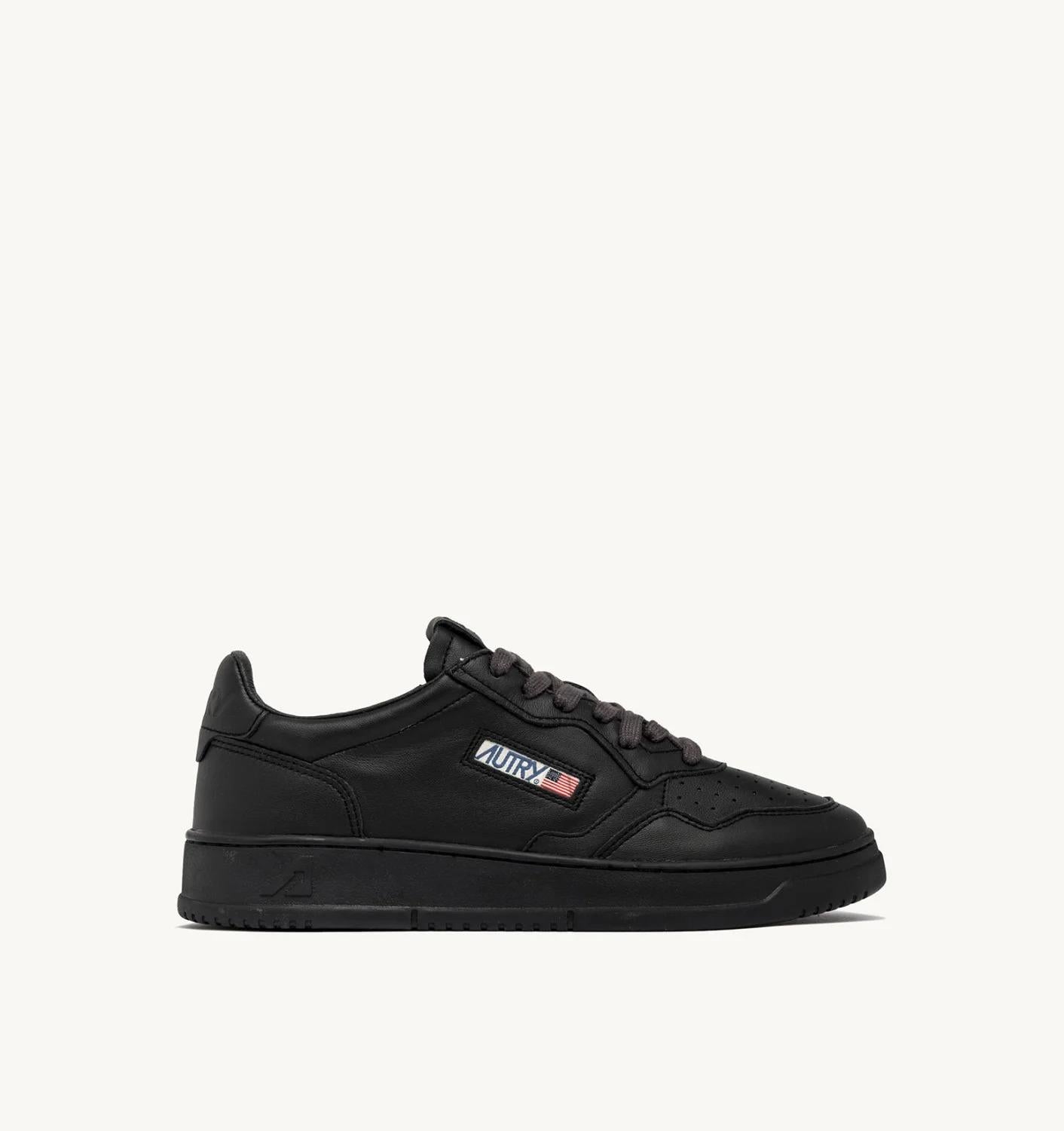 MEDALIST LOW NAPPA SUPER SOFT-NEO 