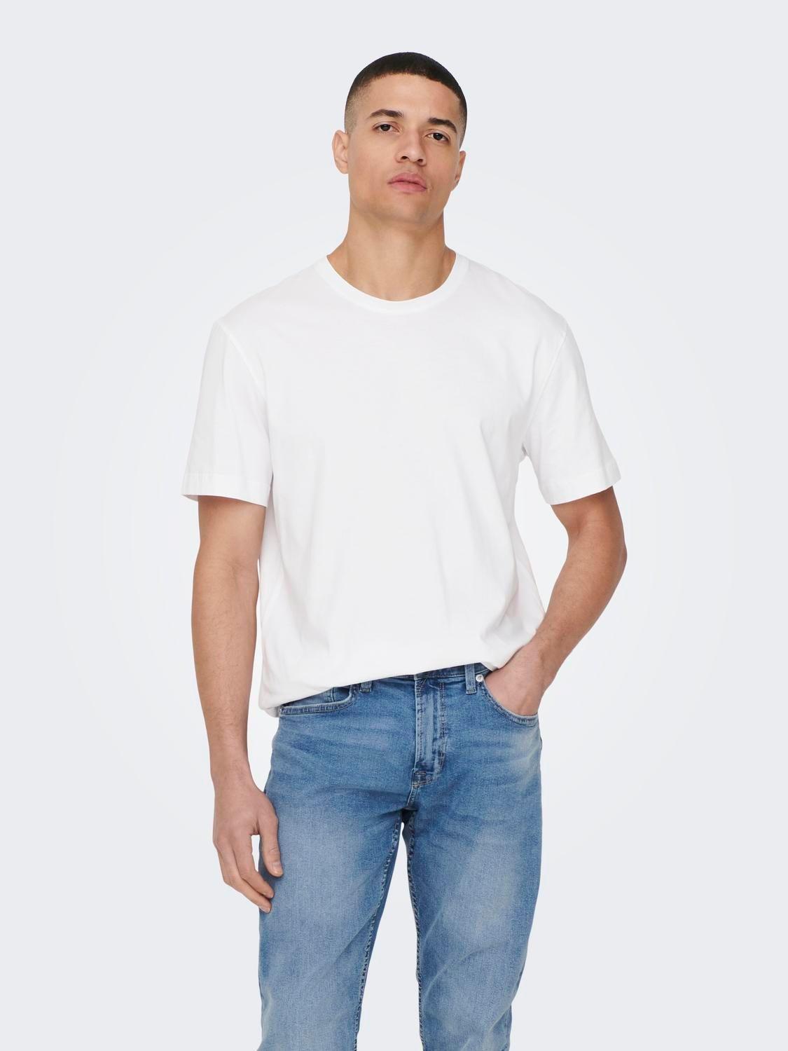 22025208/White ONLY&SONS