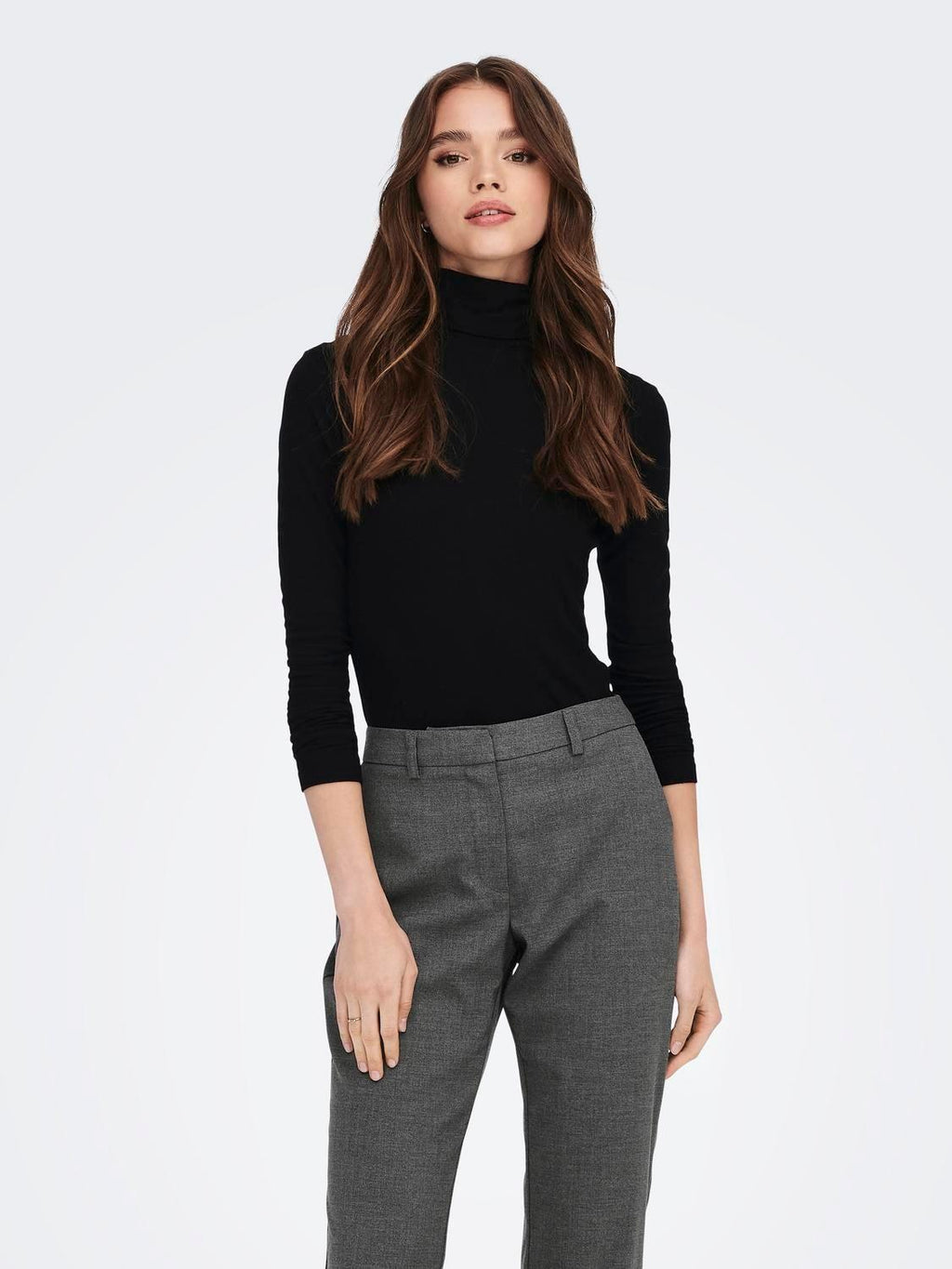 15256046/Black ONLY