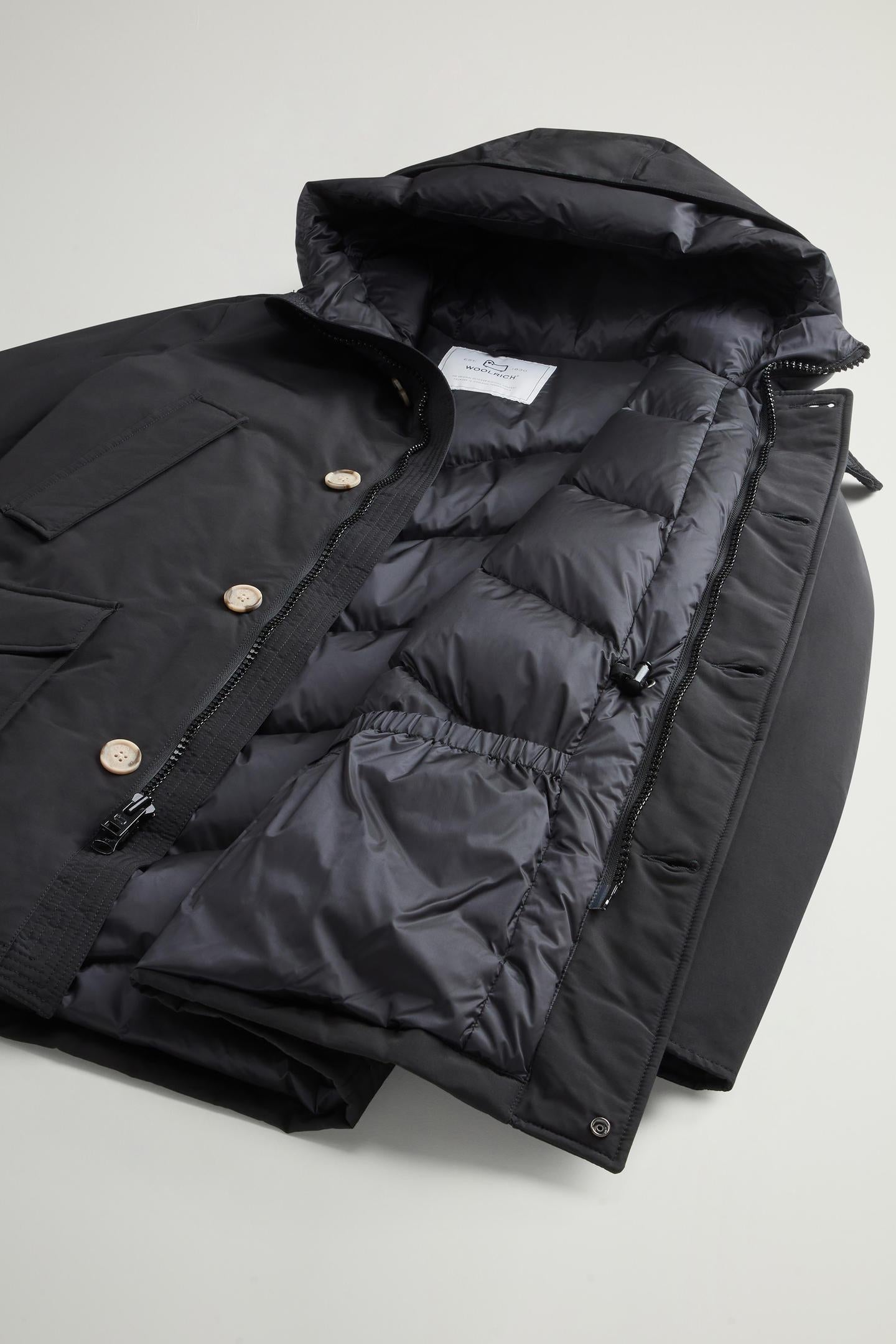 ARCTIC PARKA CFWOOU0483MHUT0001/BLK WOOLRICH