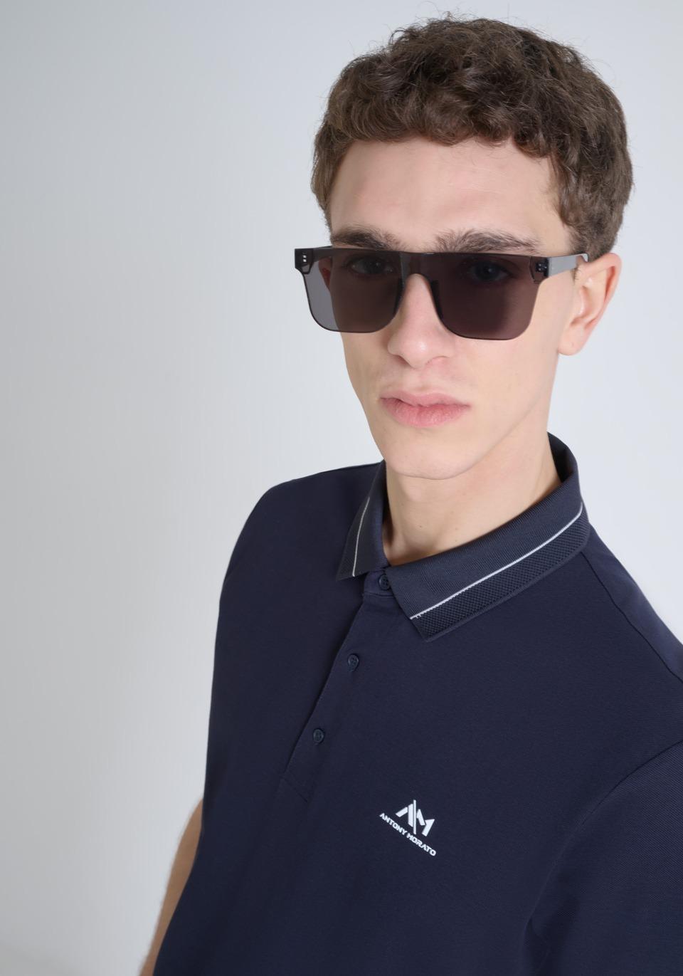 MMKS02495 FA100083/7139 ANTONY MORATO