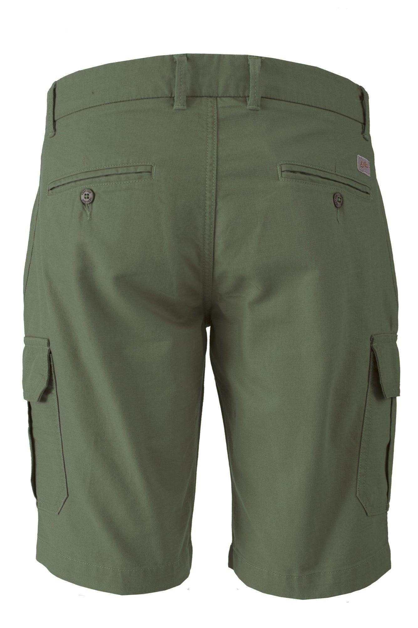 P742 PH00/0905 YES ZEE