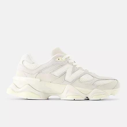 New Balance SNEAKERS 9060 IN PELLE E TESSUTO MULTICOLOR 