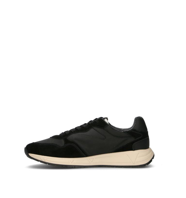 FMFARIFAL12/BLACK GUESS