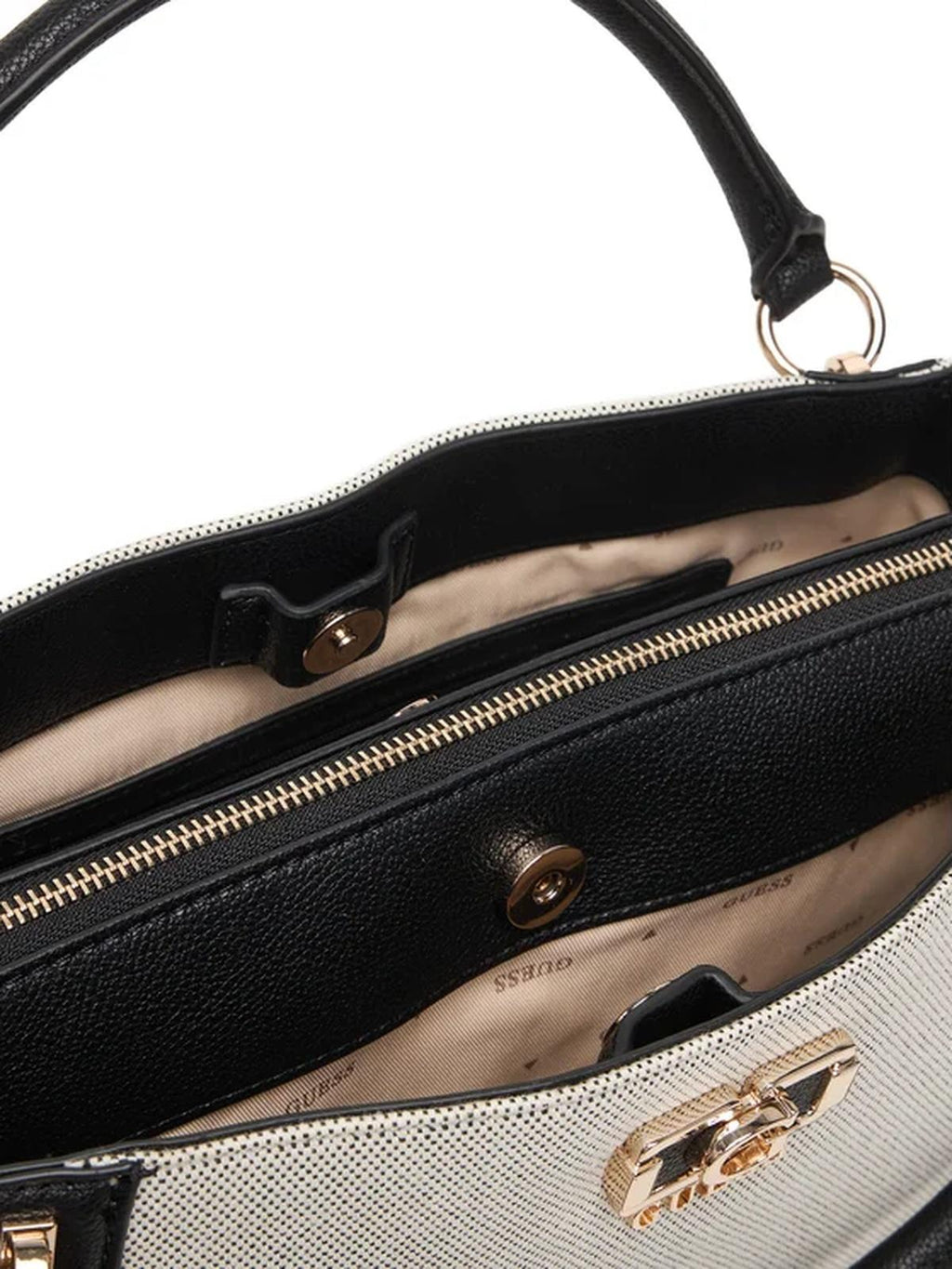 HWAG9719070/NTB GUESS