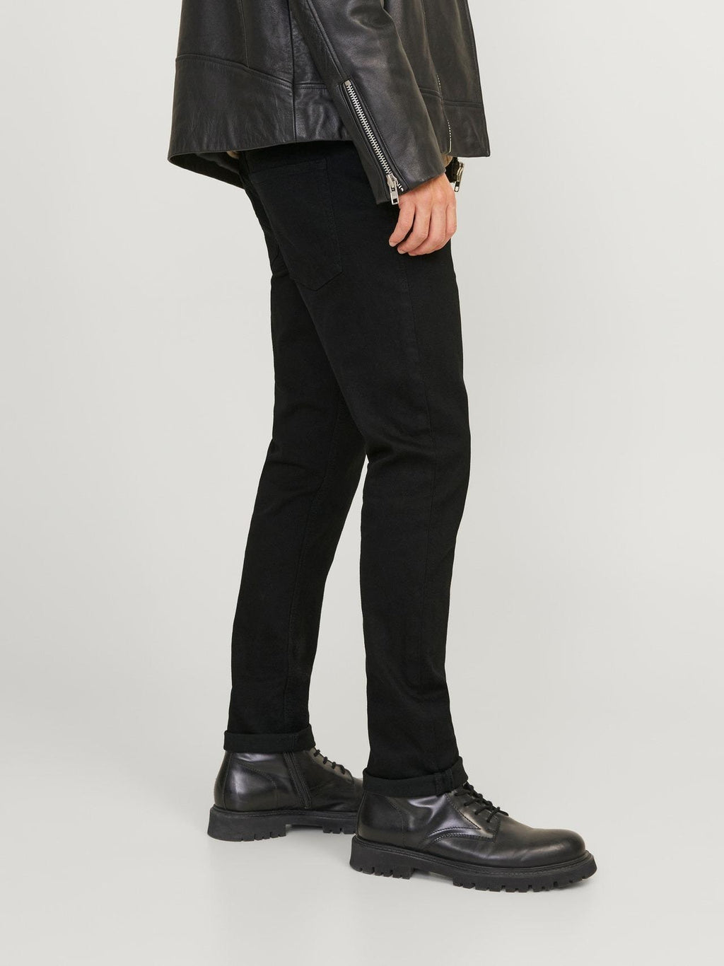 12152346/Black Denim JACK AND JONES