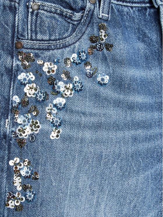 J3RA11D4VI3/BSEQ GUESS