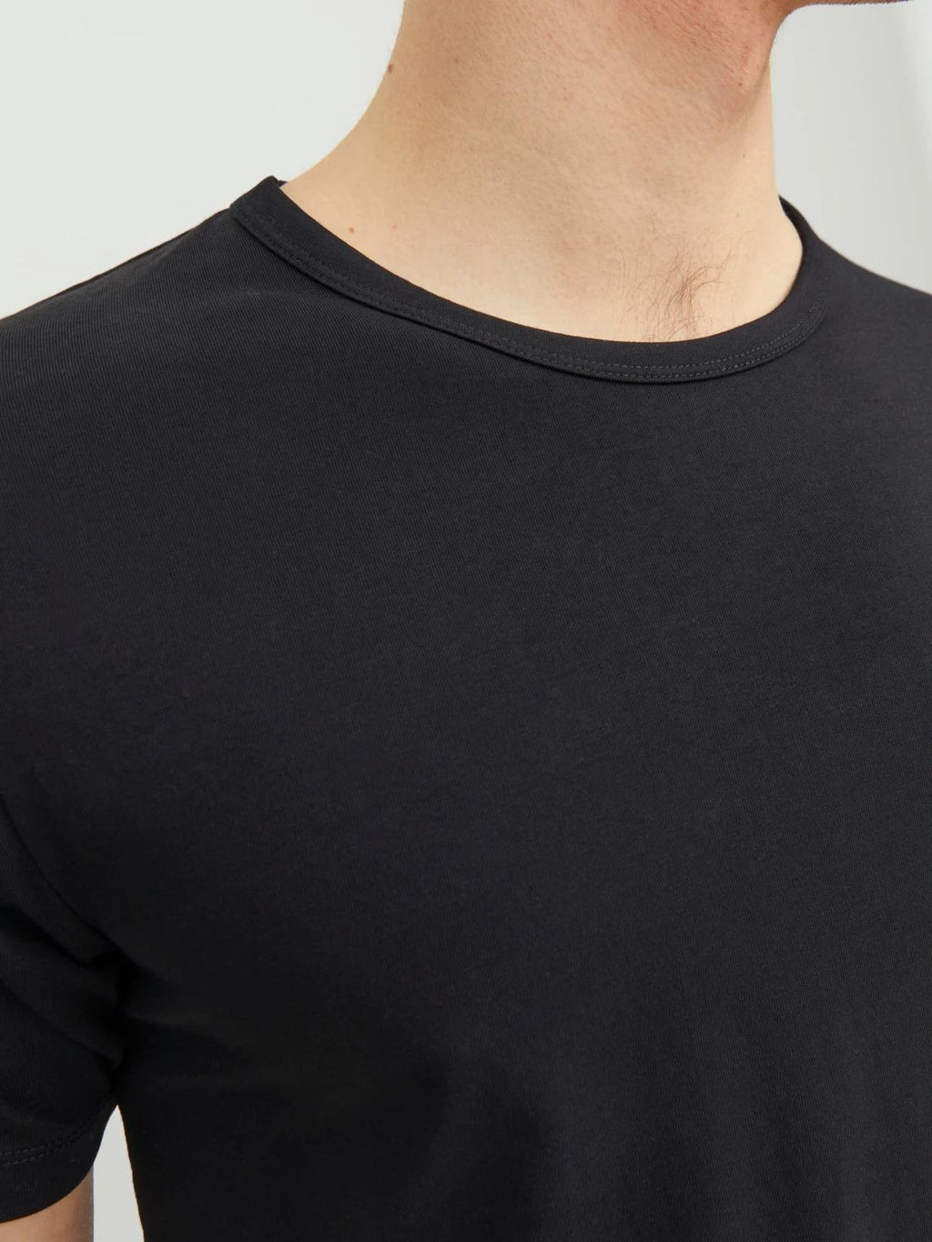 12058529/BLACK JACK AND JONES