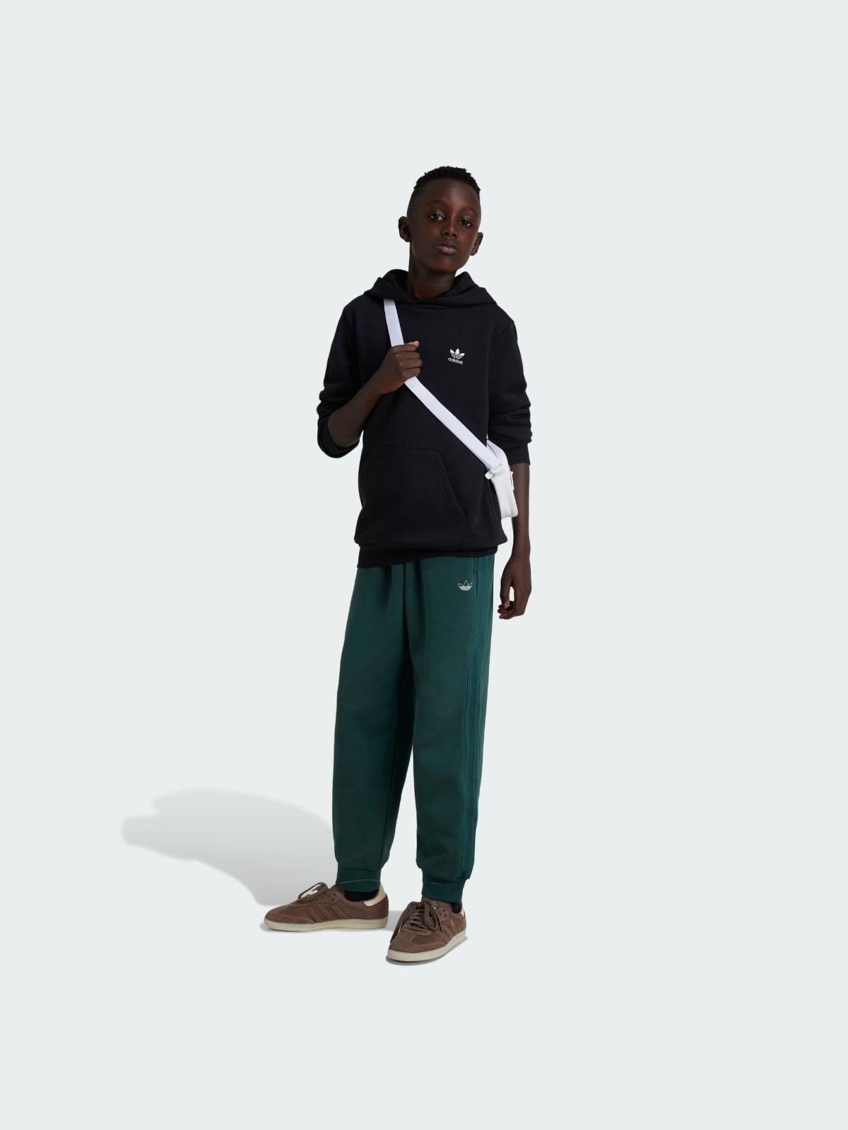 HOODIE              BLACK 