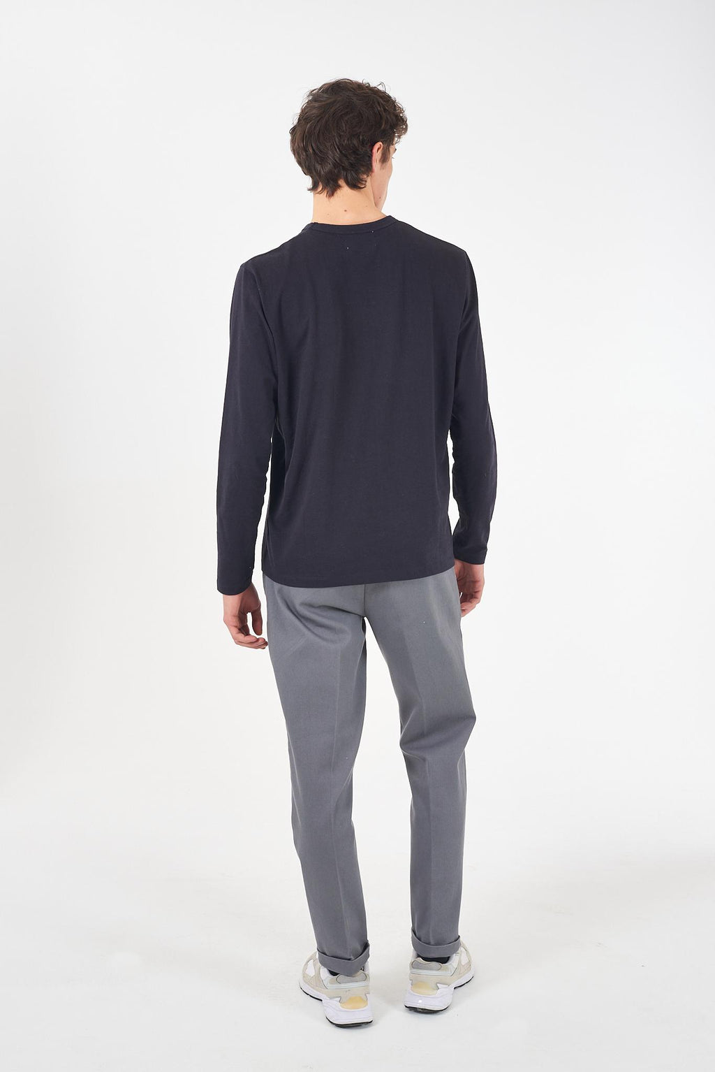 T830 CY01/0801 YES ZEE