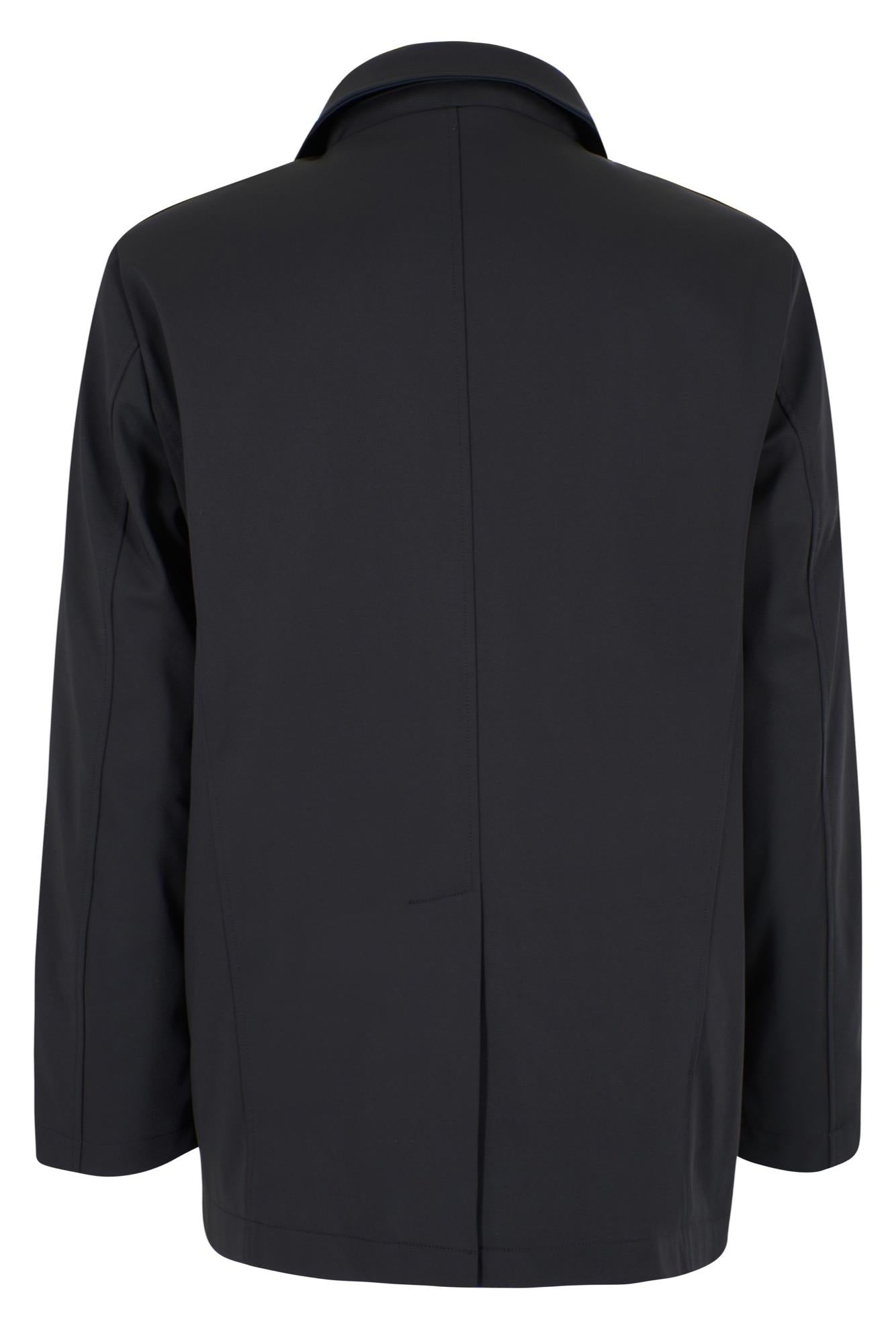 O838 KB00/0801 YES ZEE