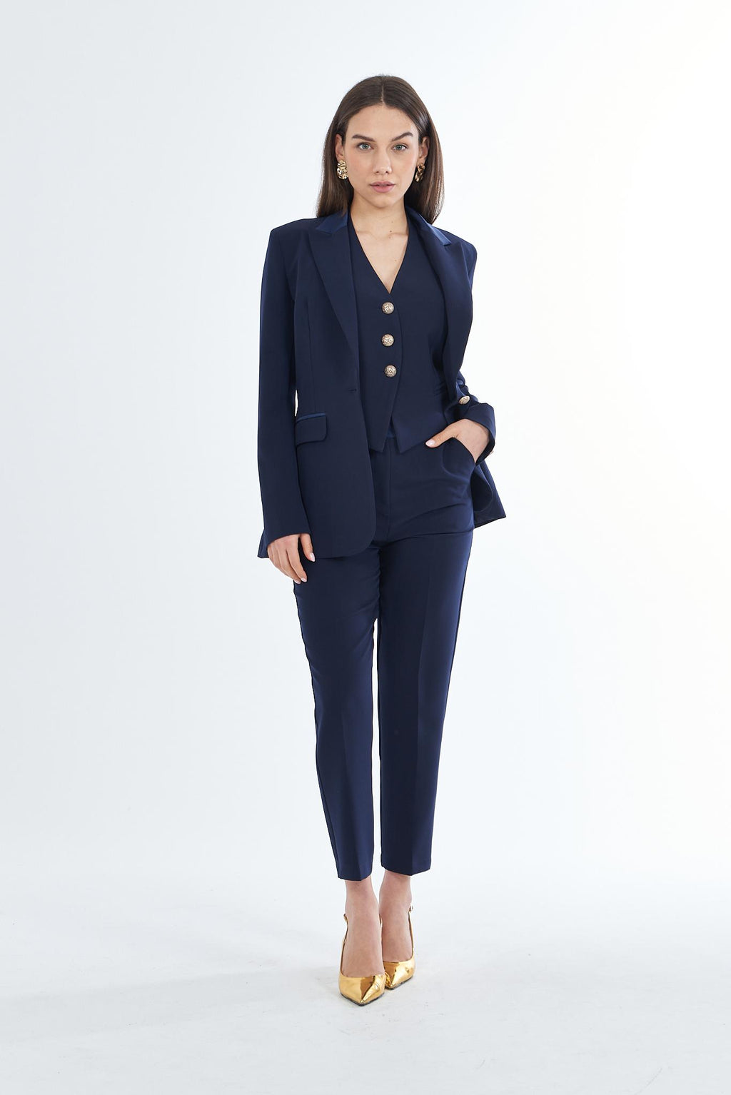 G010 C100/0713 YES ZEE