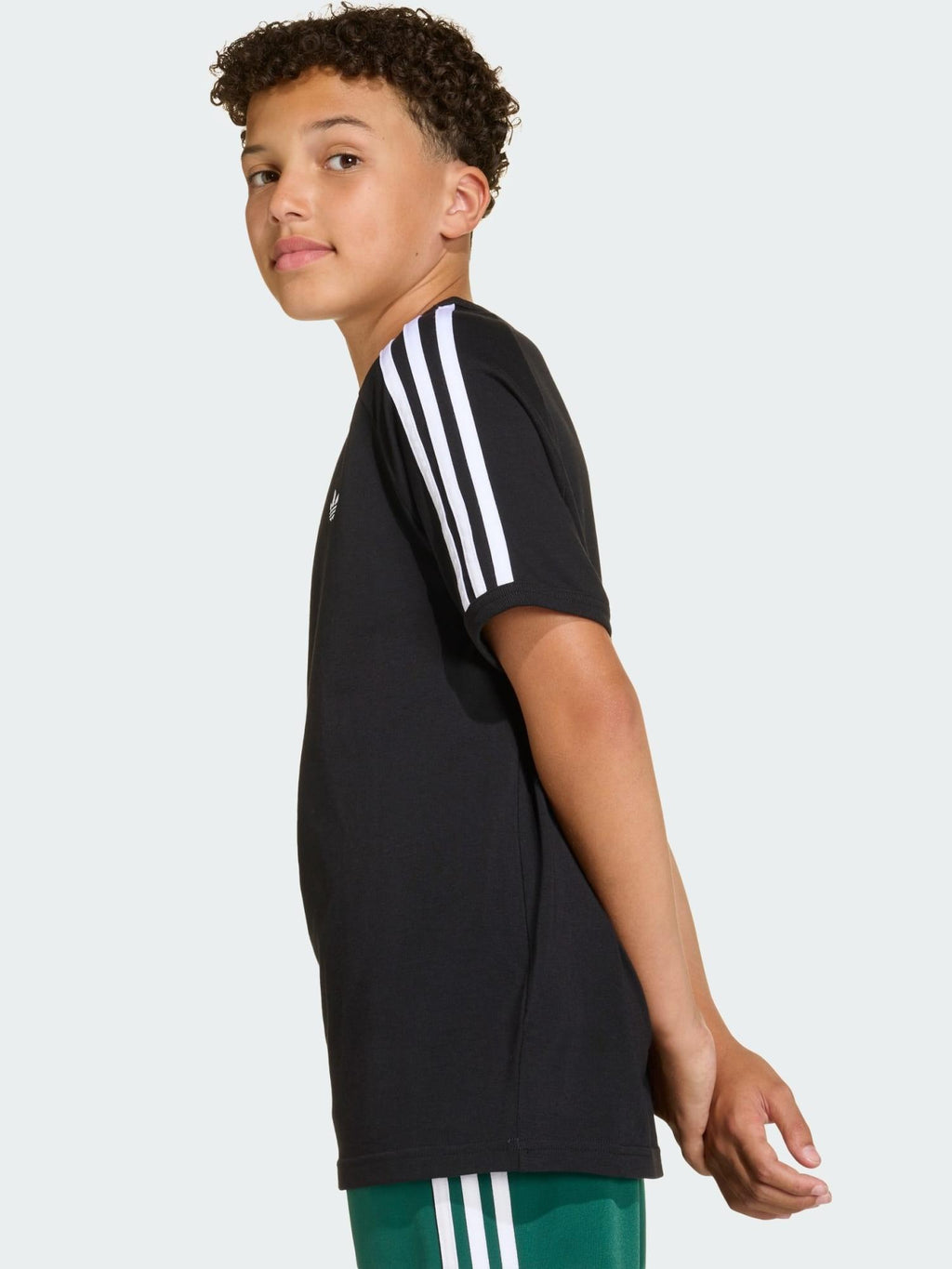 3 STRIPE TEE        BLACK/WHITE 