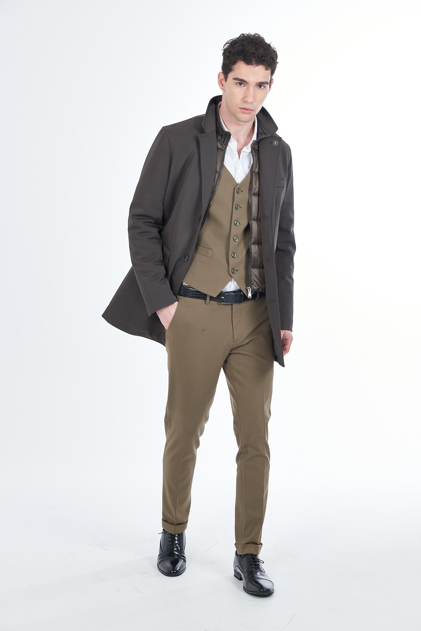 O815 KB00/0232 YES ZEE