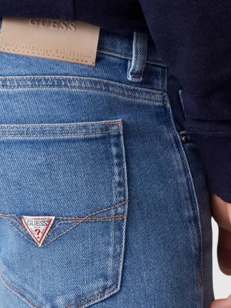 M5BAS2D0612/M0NT GUESS