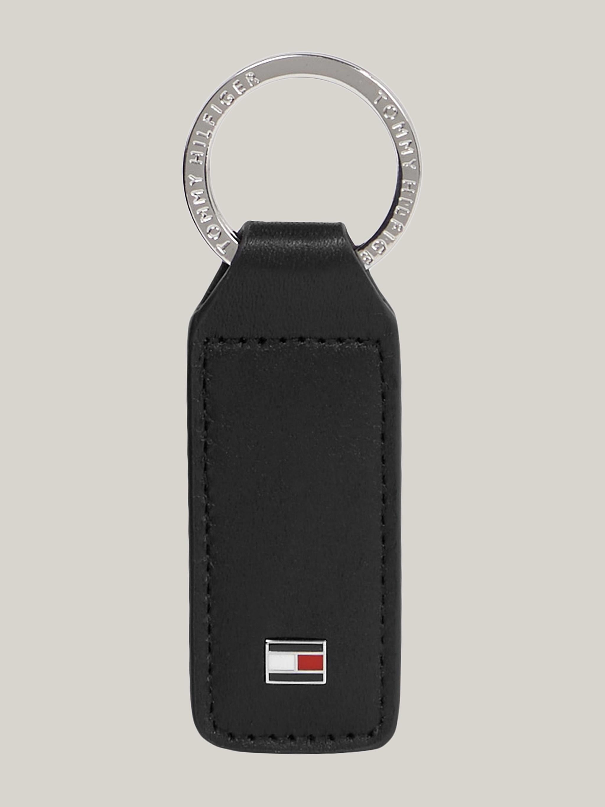 GP ETON CC AND COIN PCKT KEYFOB AM0AM07931/BDS TOMMY JEANS