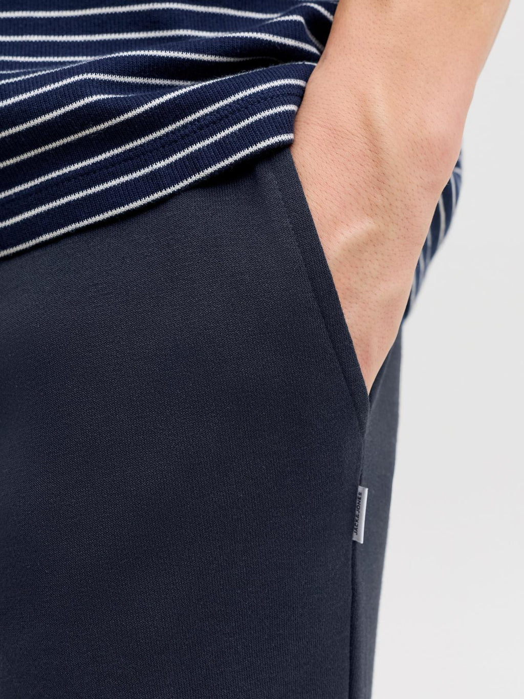 JPSTGORDON BRADLEY SWEAT SHORTS MID NOOS 