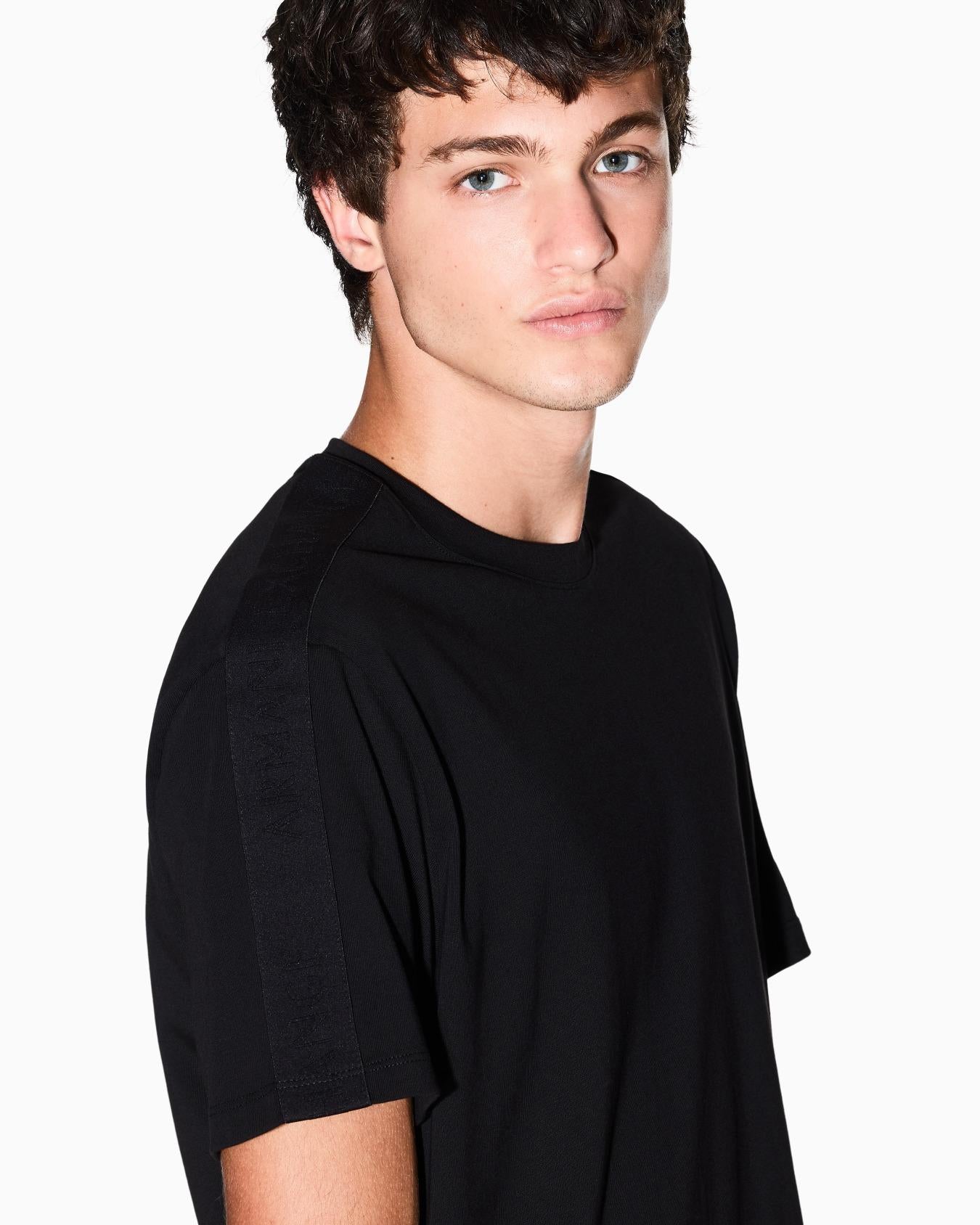 XM001283 AF10361/UC001 ARMANI EXCHANGE