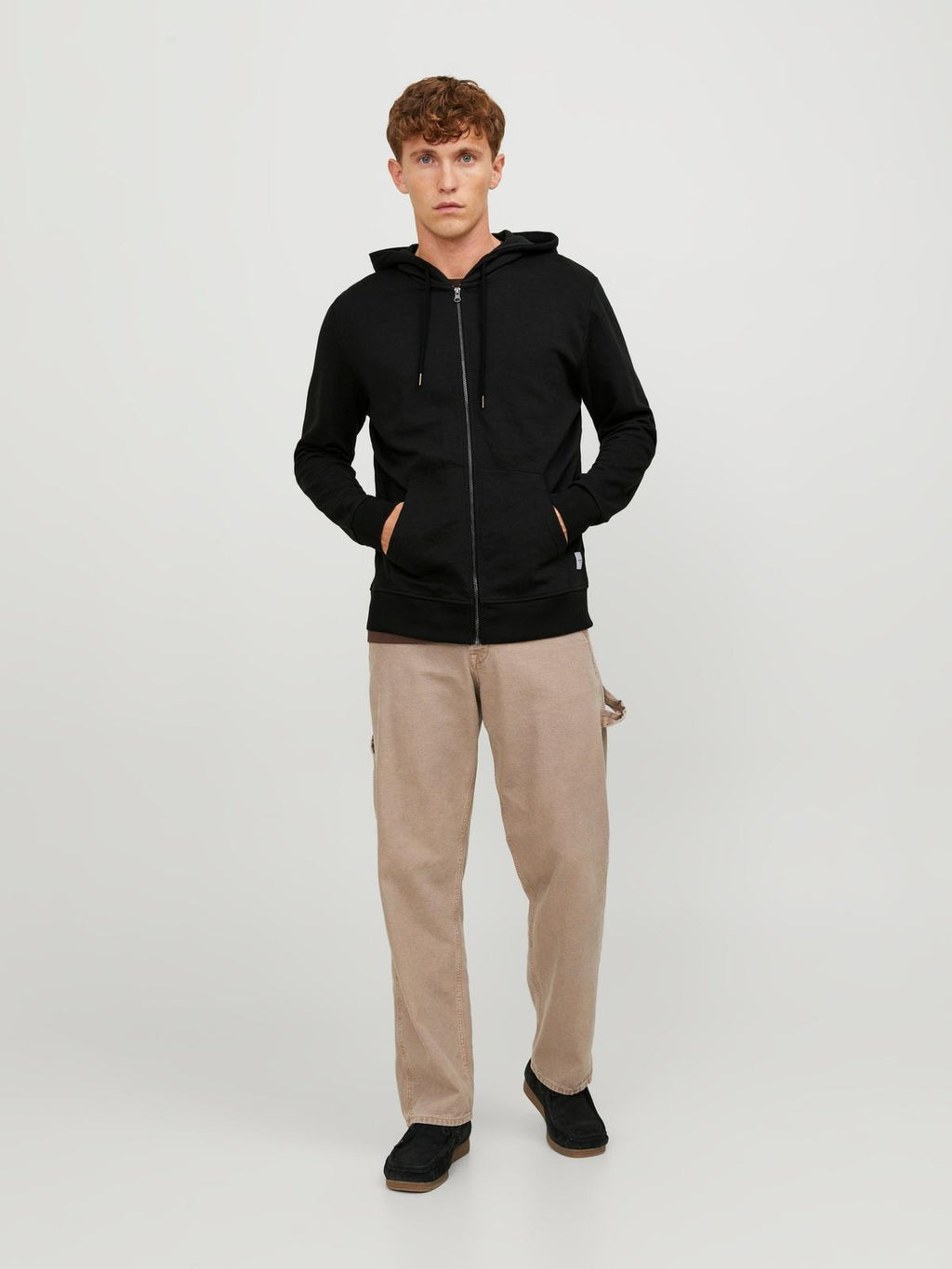 JJEBASIC SWEAT ZIP HOOD NOOS 