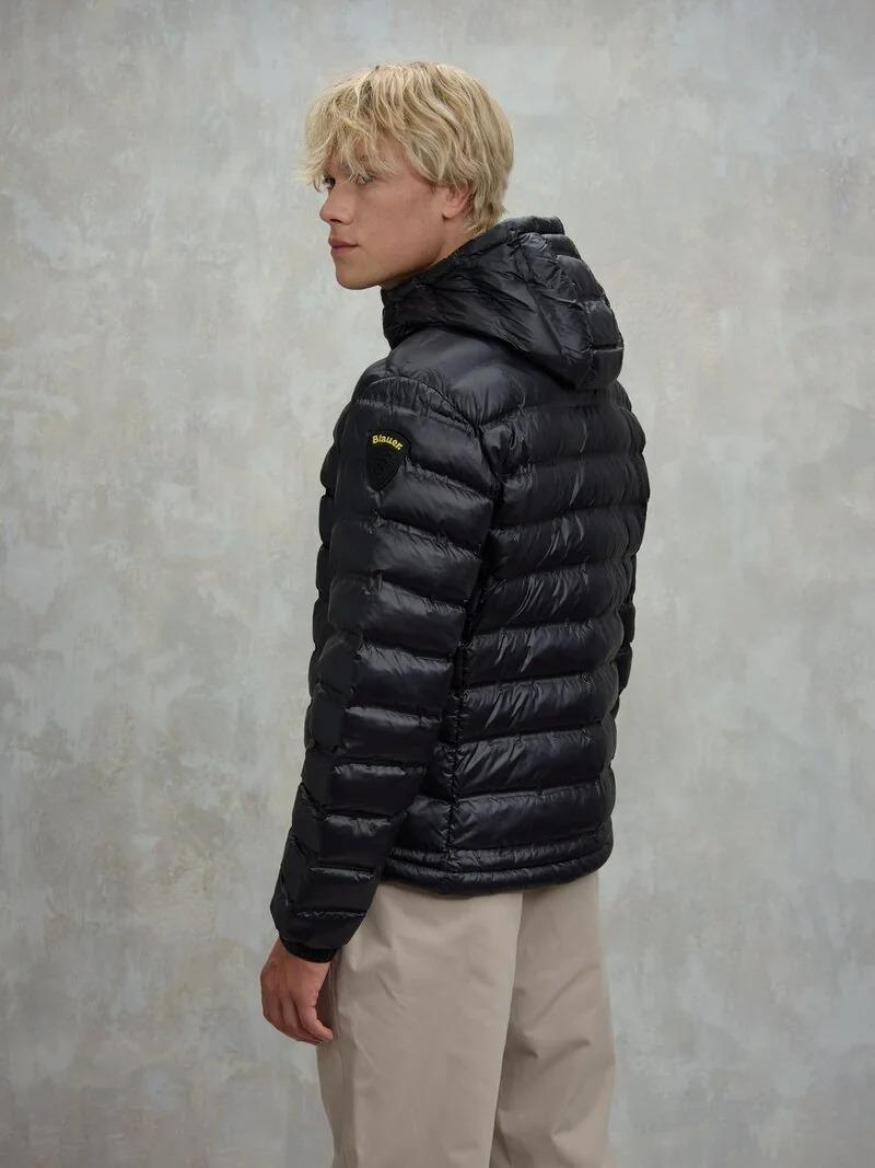 25WBLUC02132 007284/999EN BLAUER