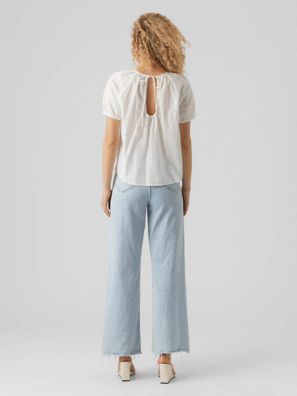 10281907/Snow White VERO MODA