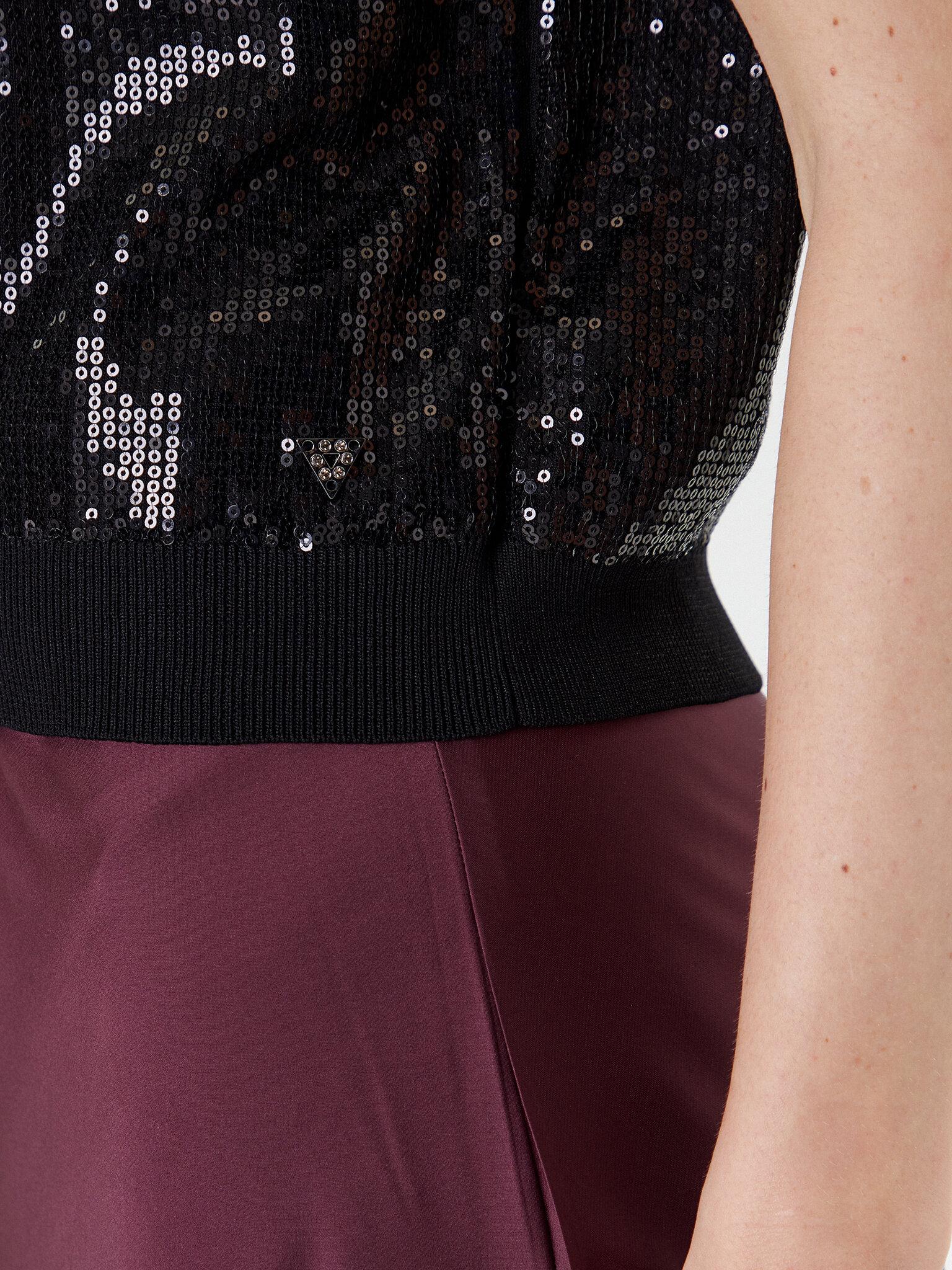 W5YR21Z3E70/JBLK GUESS