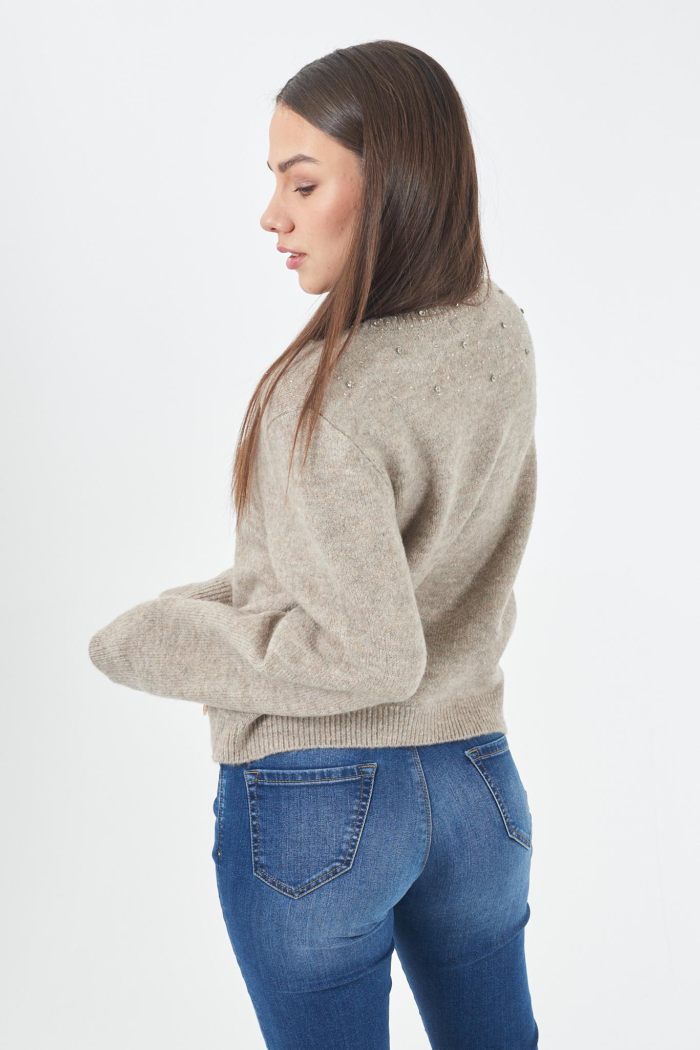 M082 JZ00/0212 YES ZEE