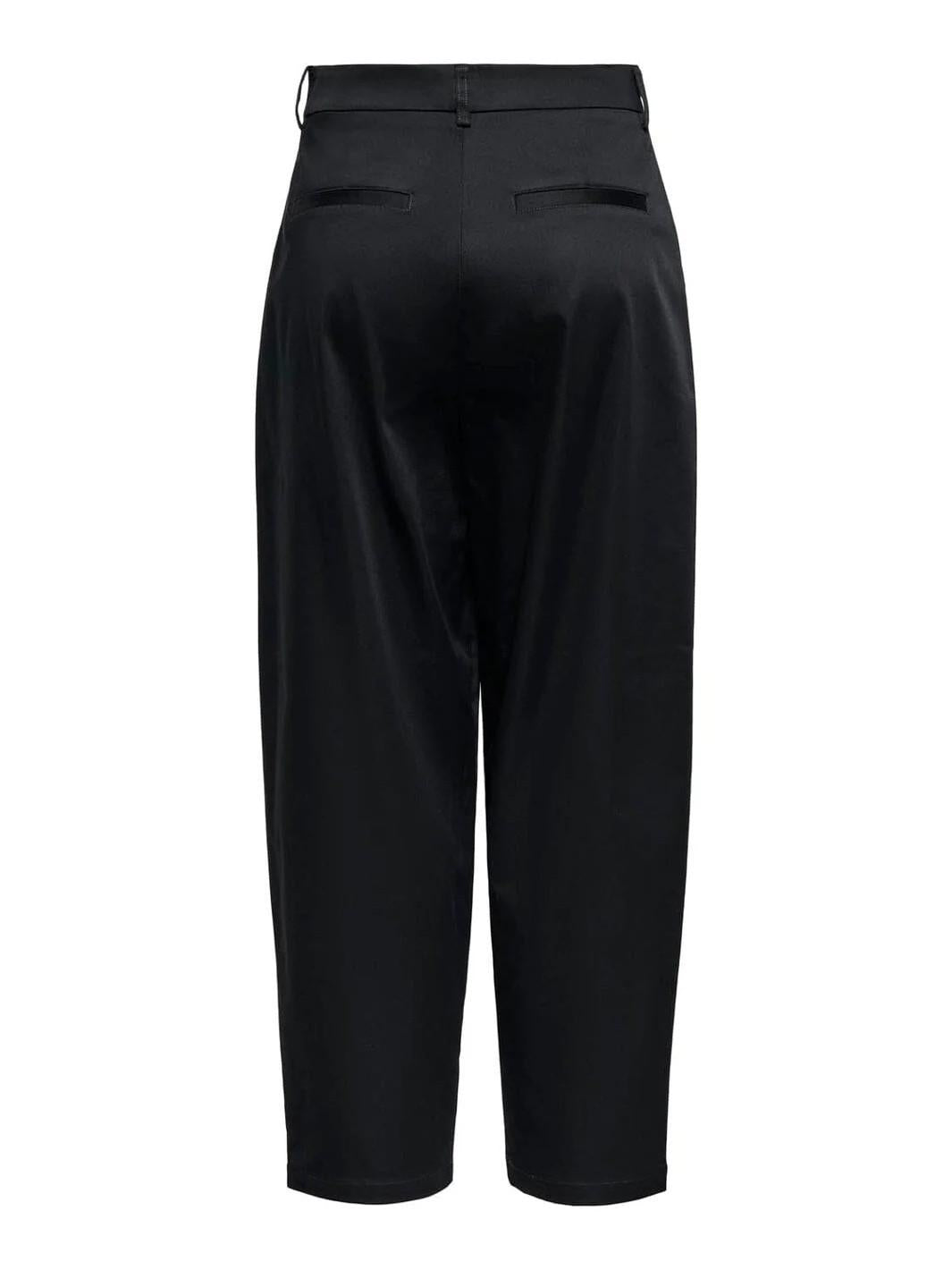 15368213/Black ONLY