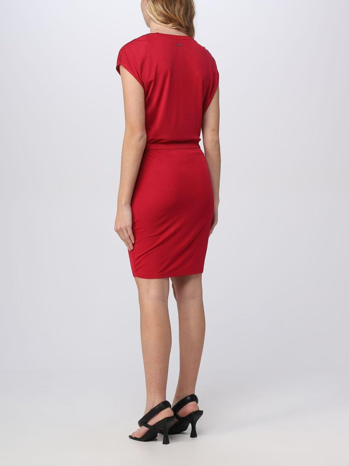 VESTITO 