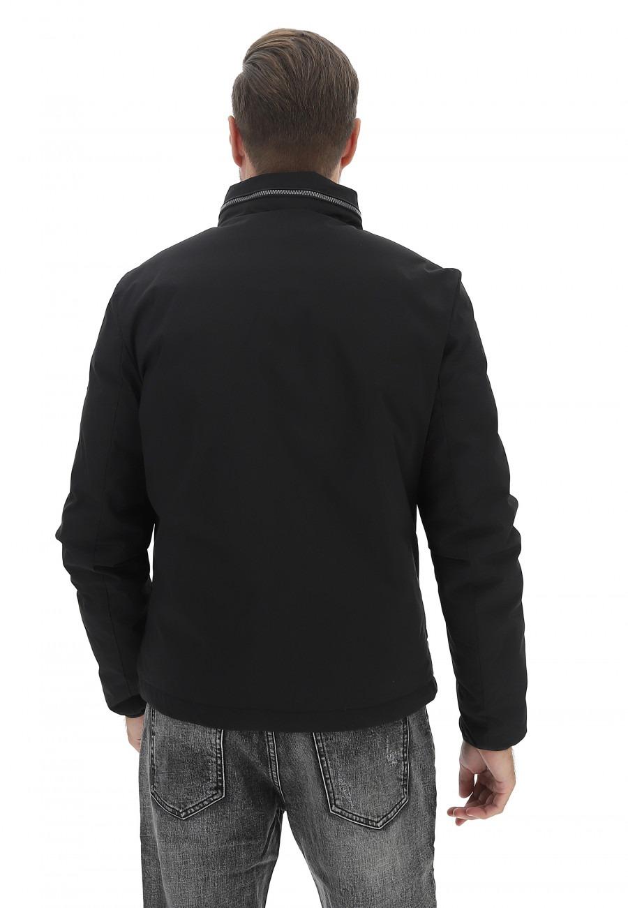 J877 Q600/0801 YES ZEE