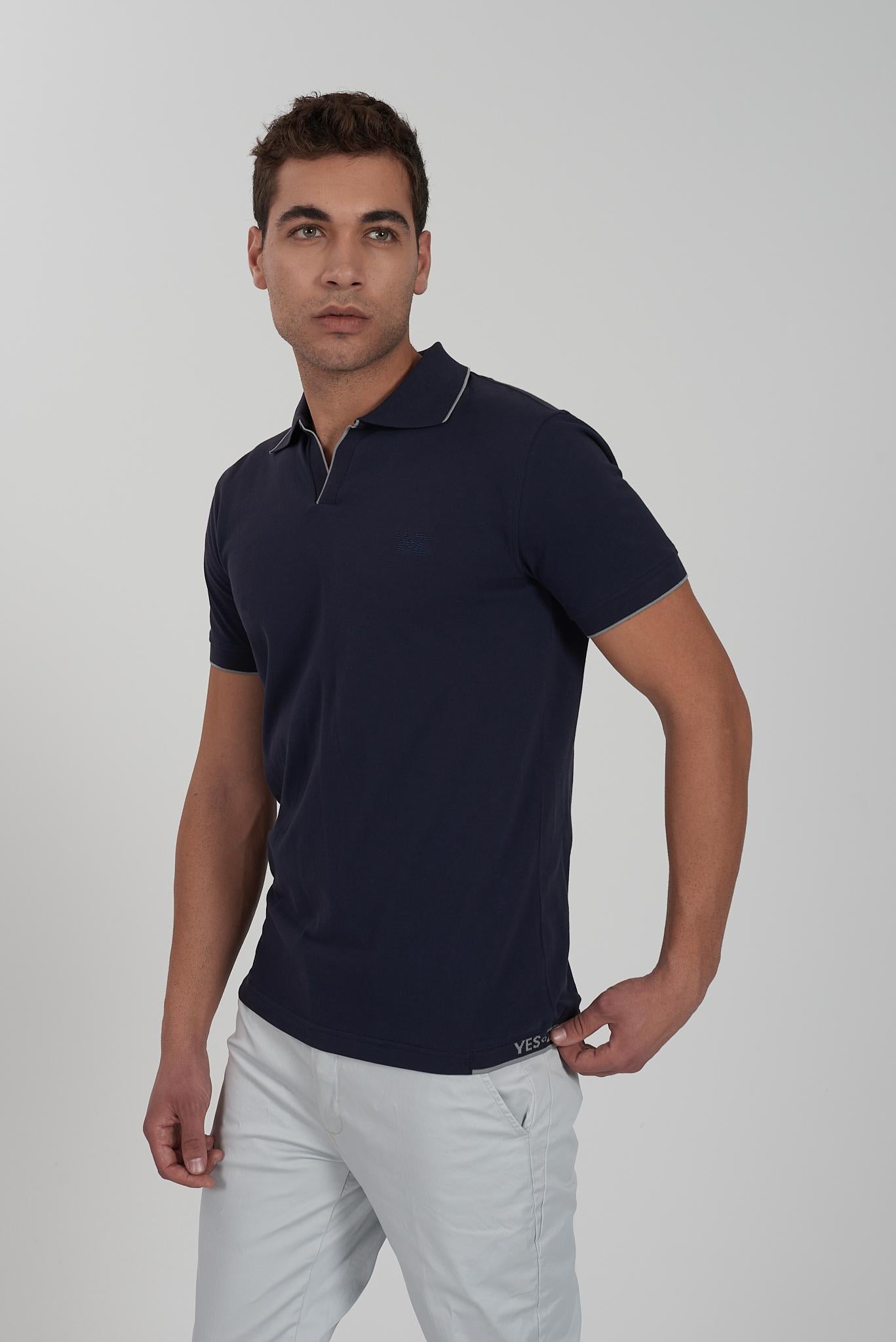 T777 TS00/0710 YES ZEE