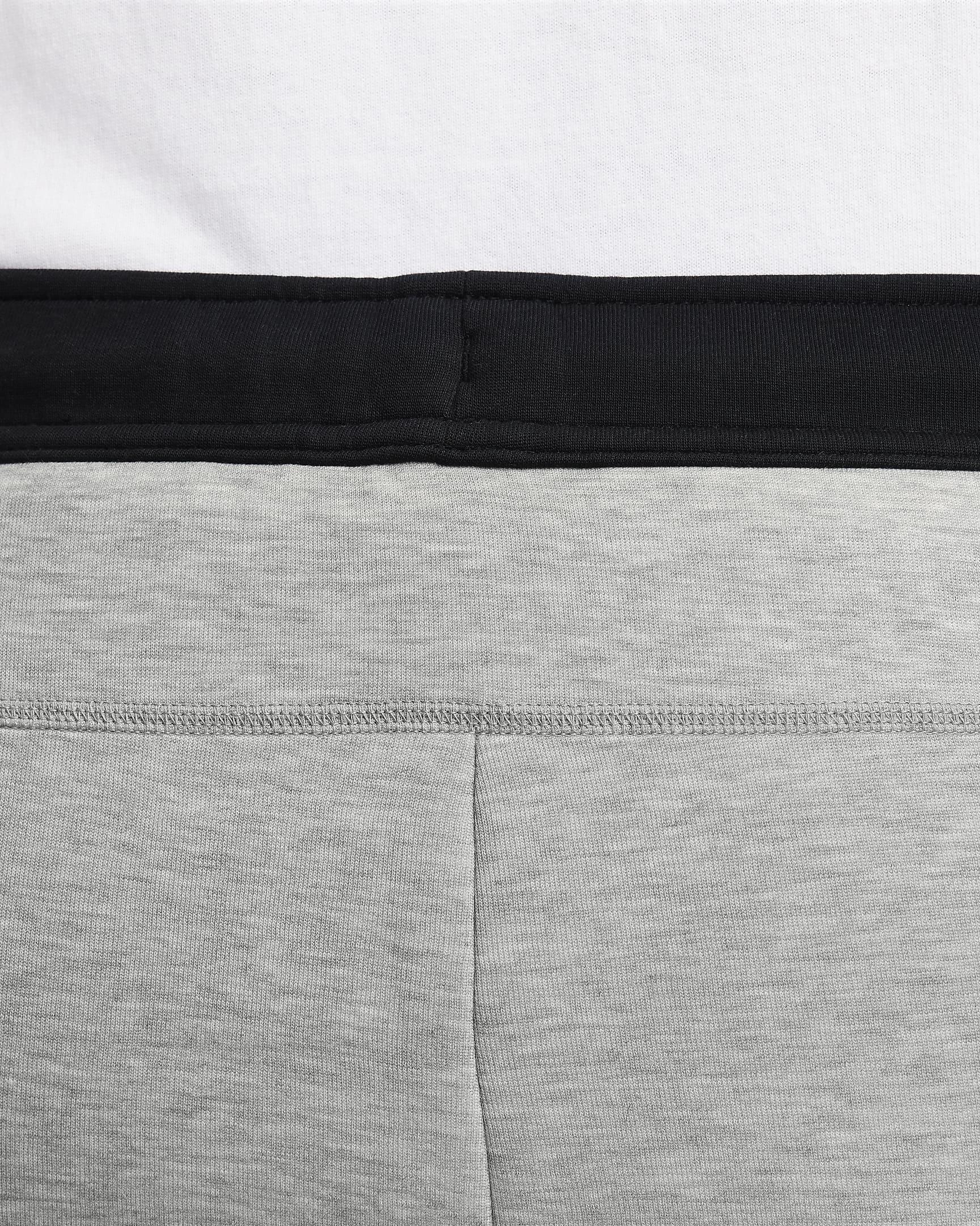 NIKE SPORTSWEAR TECH FLEECE 