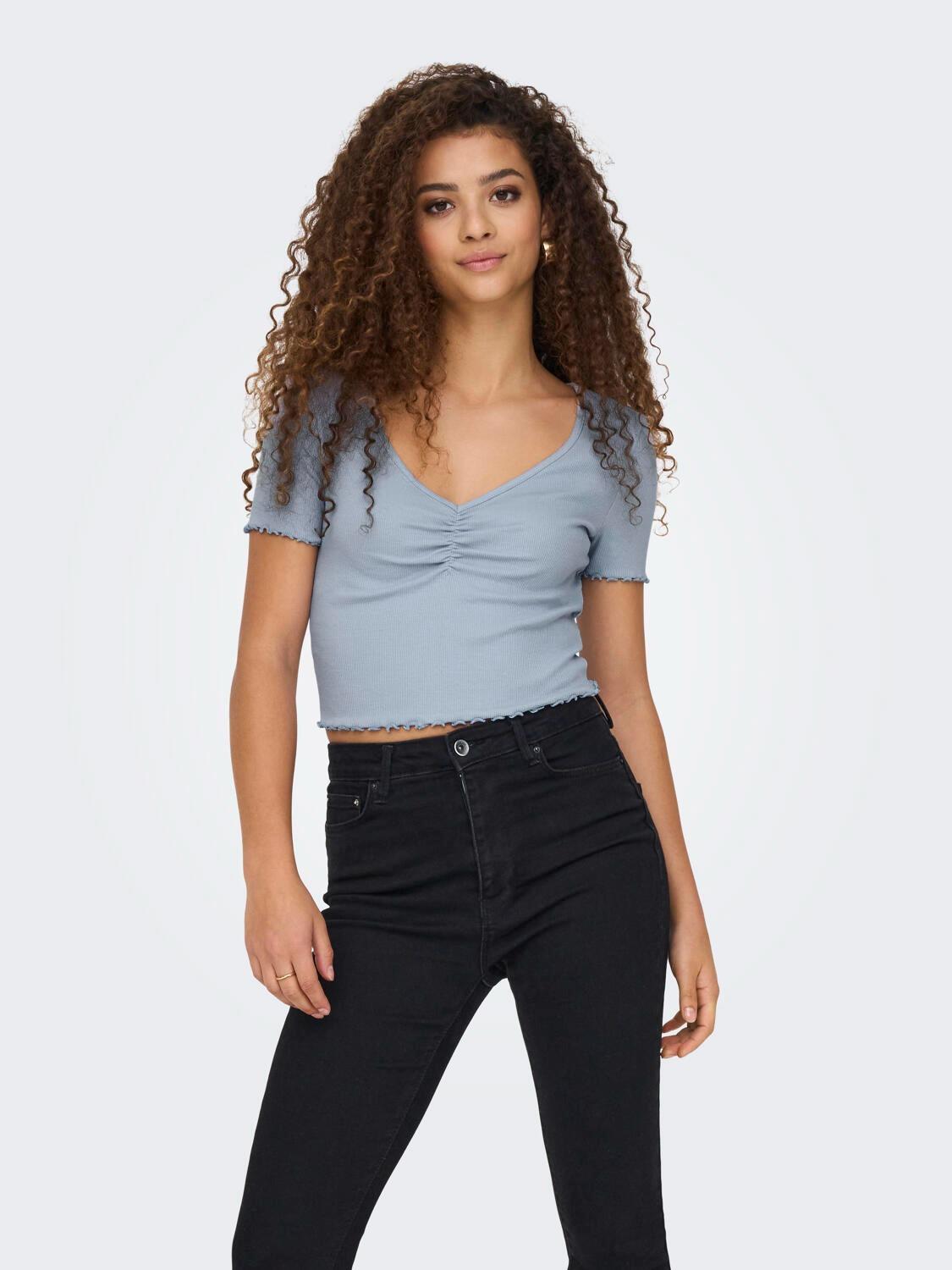 ONLBETTY S/S V-NECK TOP CC JRS 